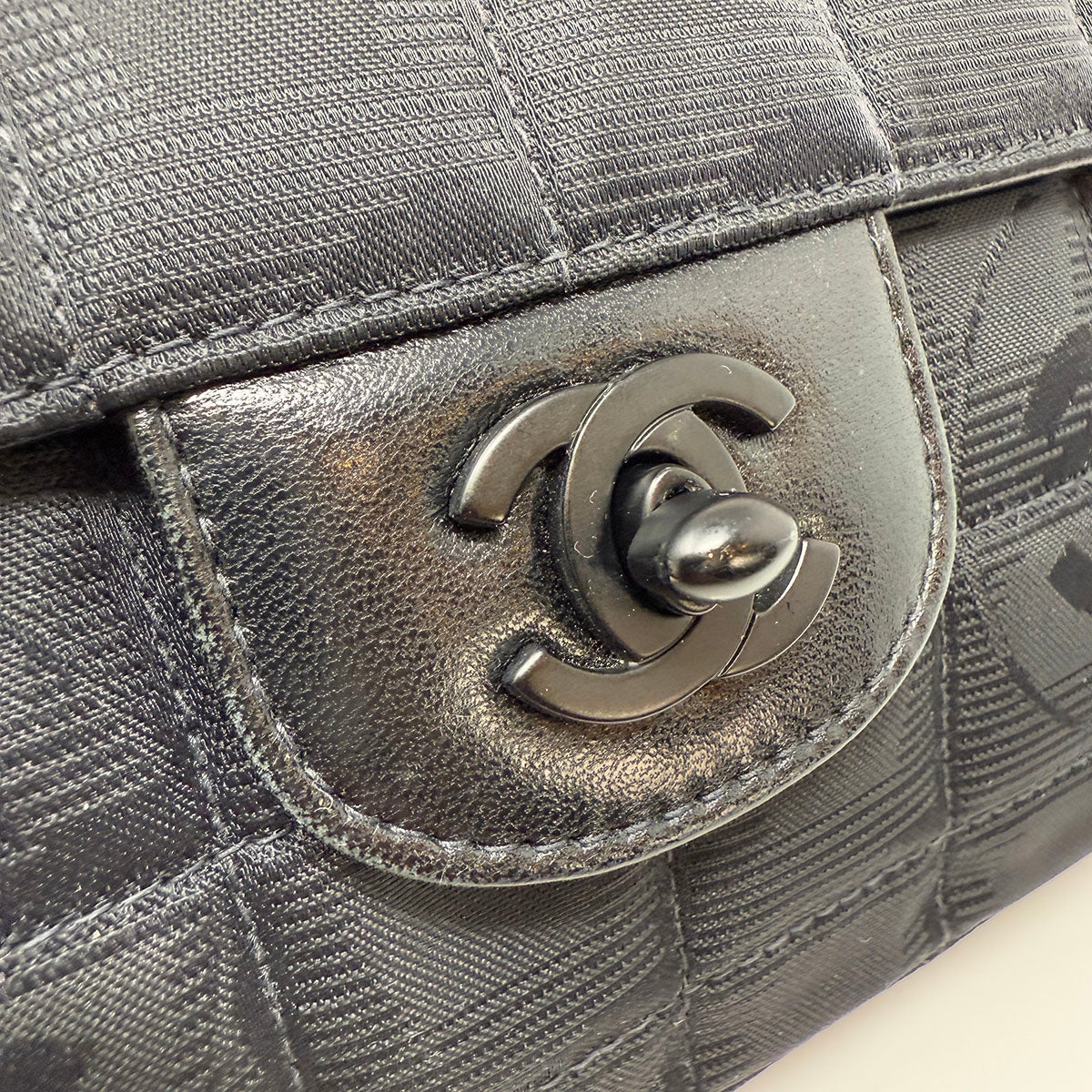 Chanel Timeless Classic Quilted Flap Shoulder Bag - Elegant Crossbody for Women | Perfect for Travel, Work & Evening Events