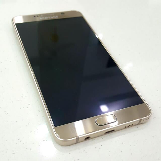 Samsung Galaxy Note 5 64GB Smartphone - Gold Color, Stylus Pen, 5.7