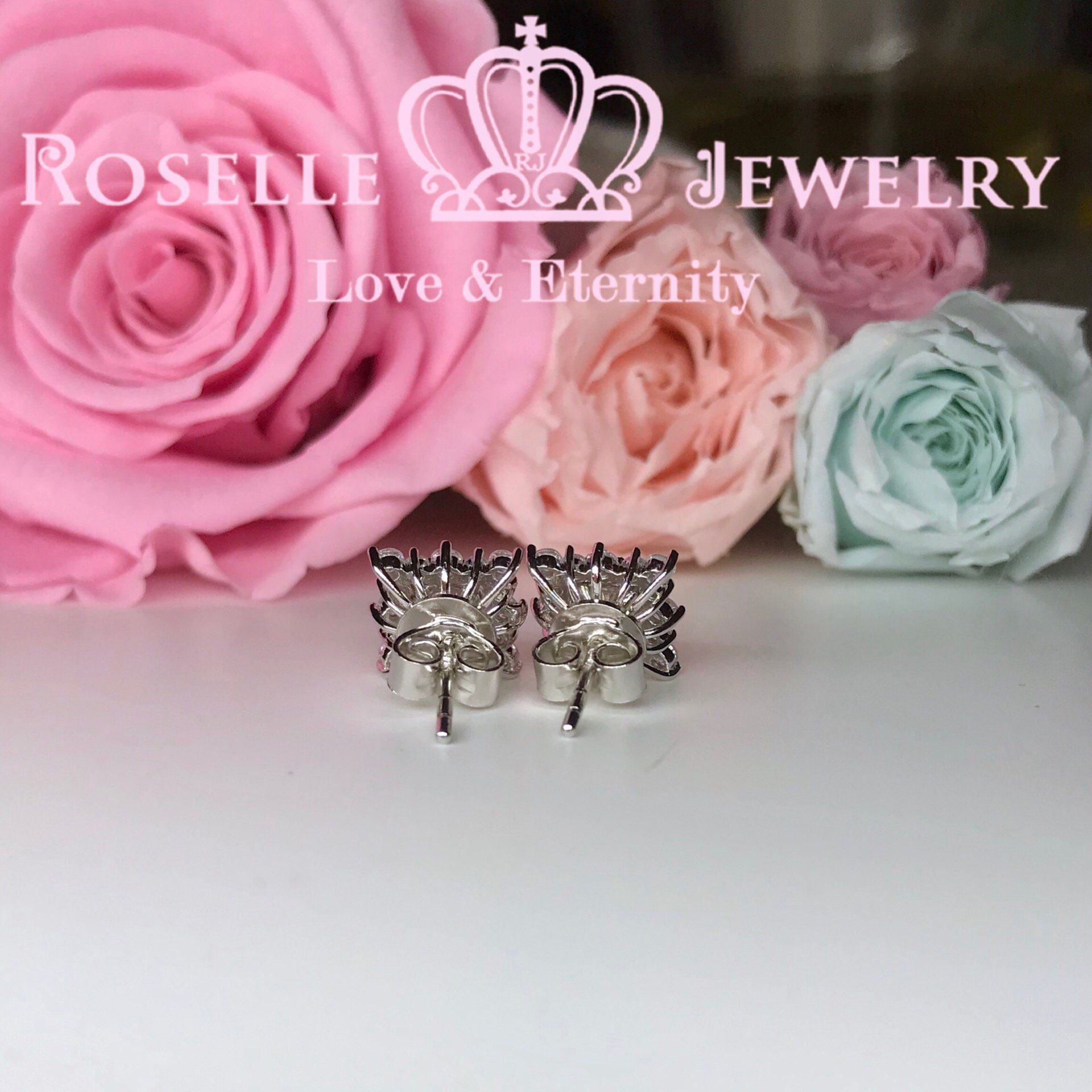 Detachable Floral Stud Earrings for Women - Elegant Rose Gold Flower Earrings for Daily Wear, Parties & Gifts | Hypoallergenic & Comfortable