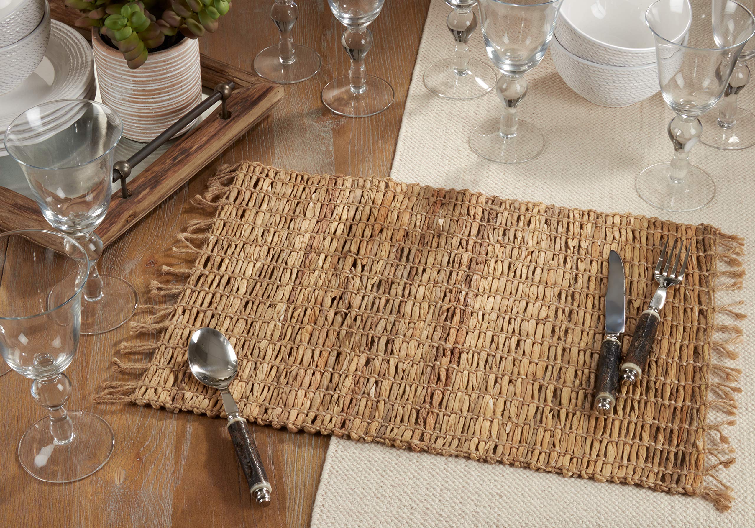 Eco-Friendly Water Hyacinth Placemats Set of 4 - Natural Woven Round Table Mats for Dining, Kitchen, Patio & Outdoor Decor