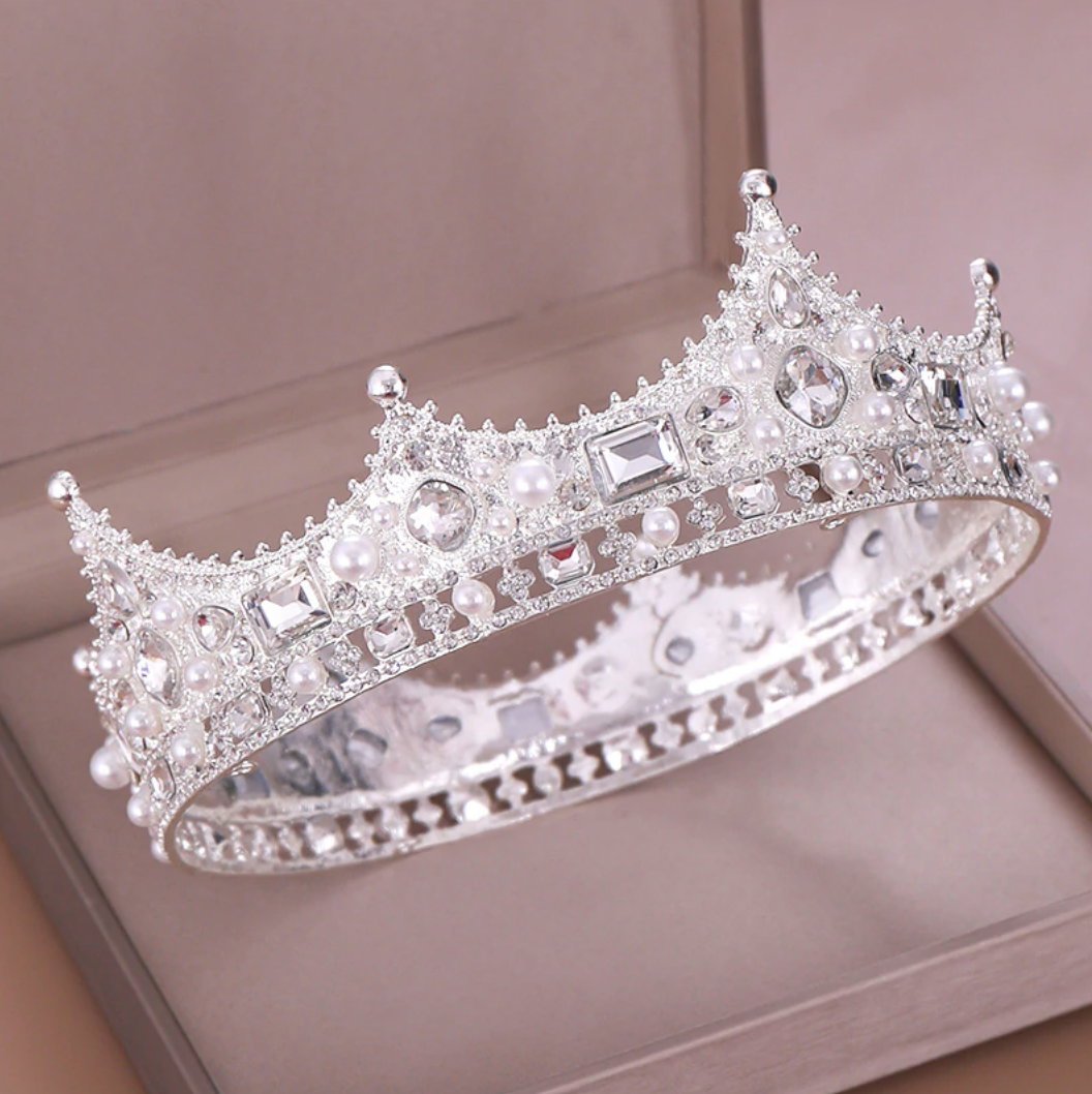 Prime Royal Kingly Crown - Elegant Costume Tiara for Cosplay, Halloween & Themed Parties - Perfect for Kings, Queens & Royalty Costumes