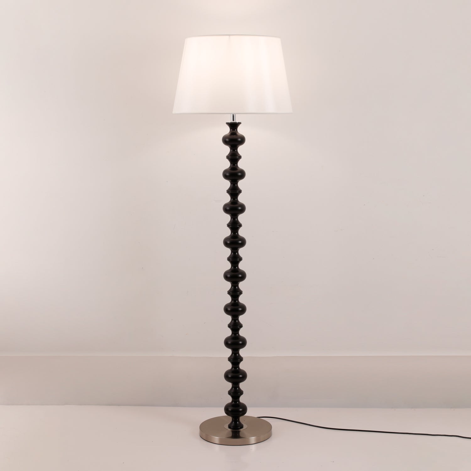 Modern Eleanor Floor Lamp - Adjustable LED Standing Light for Living Room, Bedroom & Office - Stylish Home Decor Lighting for Reading & Relaxation