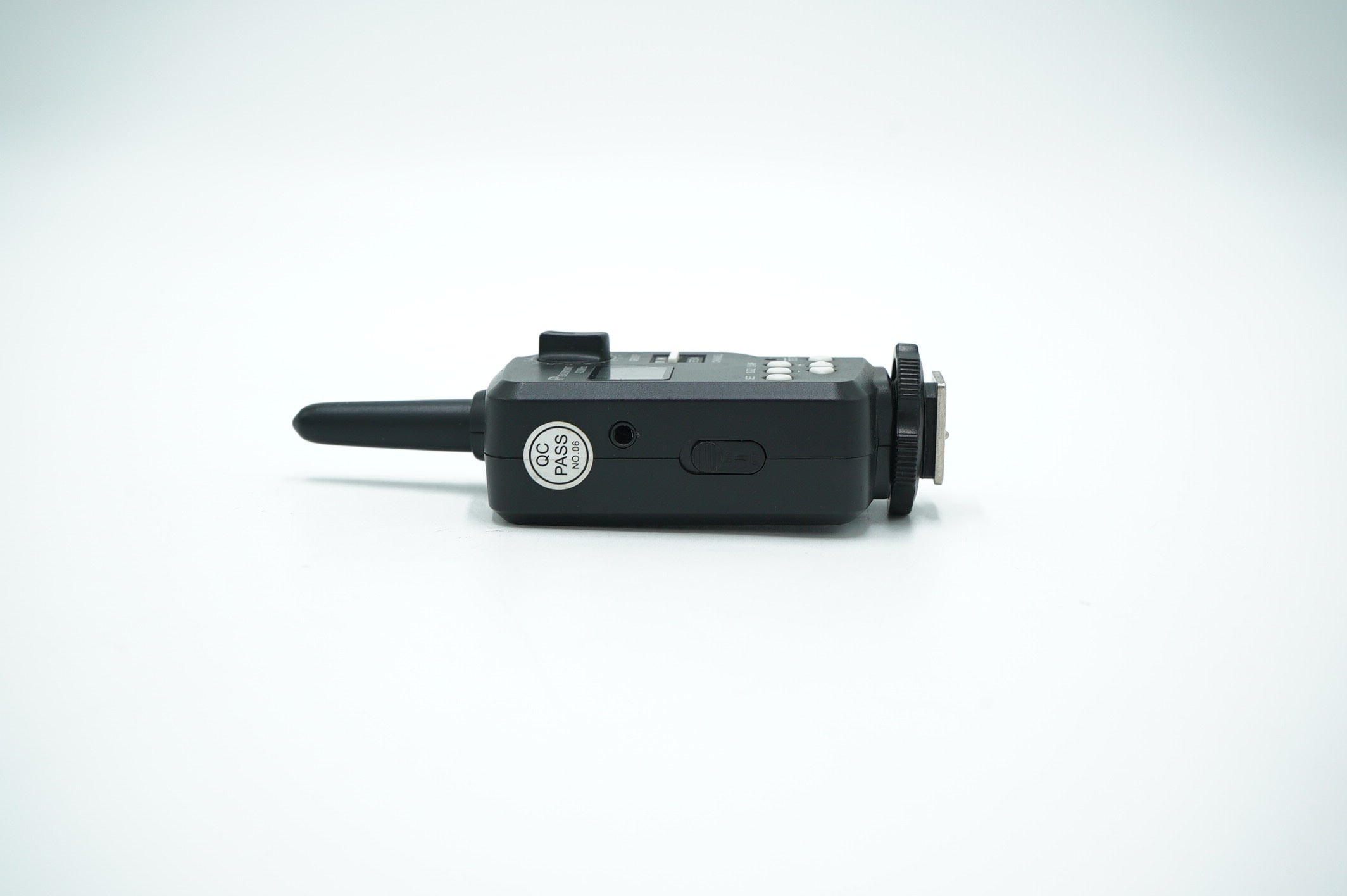 Flashpoint R1 433MHz Wireless Flash Trigger Transmitter and Receiver Set - Compatible with Canon, Nikon, Sony DSLR Cameras - Perfect for Studio Photography, Outdoor Shoots & Event Coverage