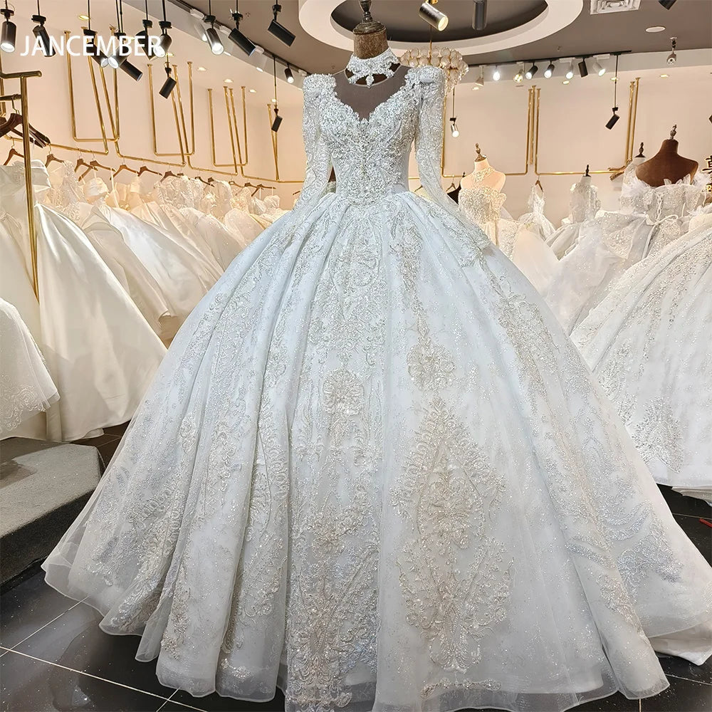 Vintage Glitter Long Sleeve Pleated Ball Gown Backless Wedding Dress - Elegant Evening Gown for Prom, Bridal Party & Formal Events