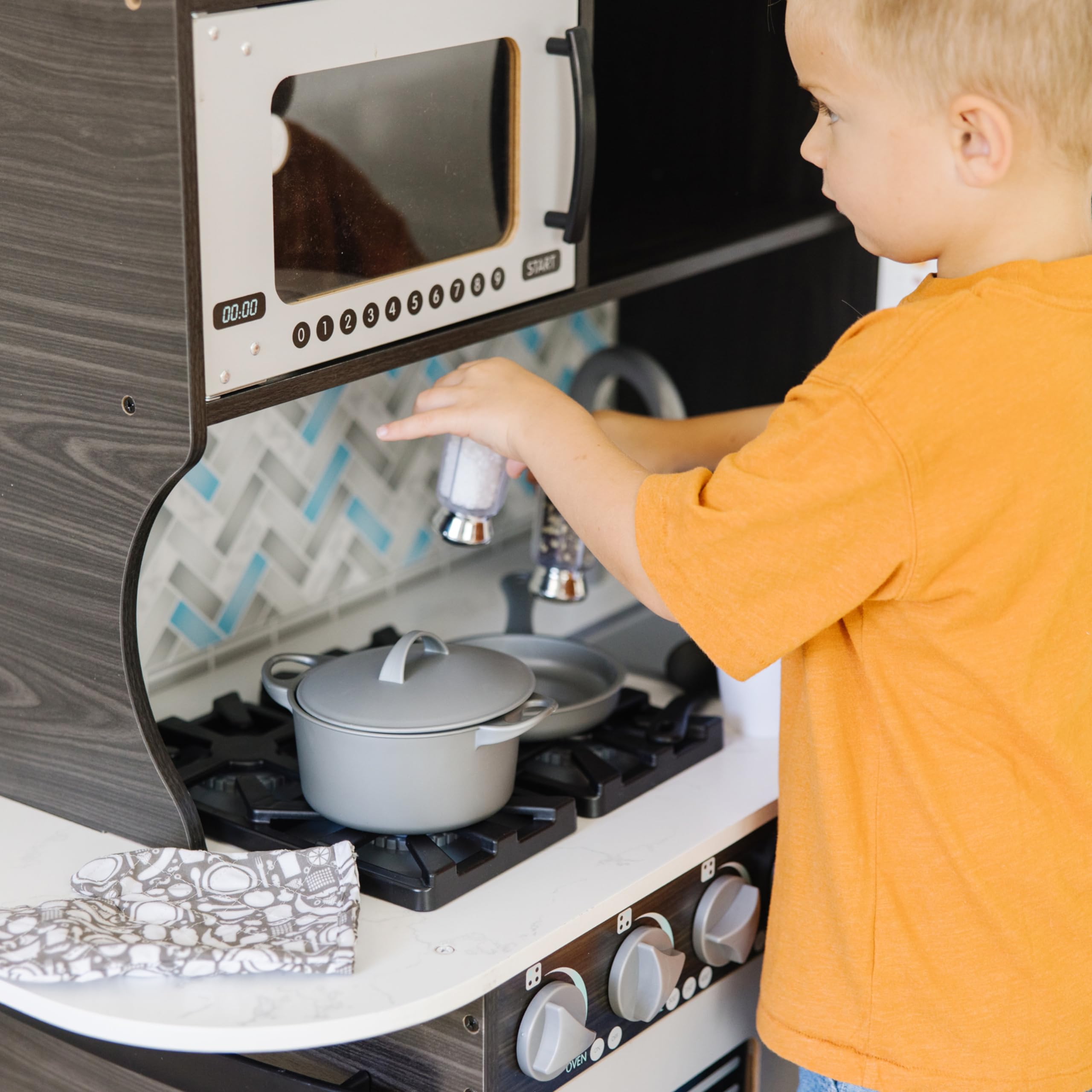 Melissa & Doug Wooden Chef’s Pretend Play Toy Kitchen Set with Ice Cube Dispenser - Charcoal Gray - Kids Play Kitchen for Toddlers Ages 3+ - Perfect for Imaginative Play, Role-Playing & Early Learning Development
