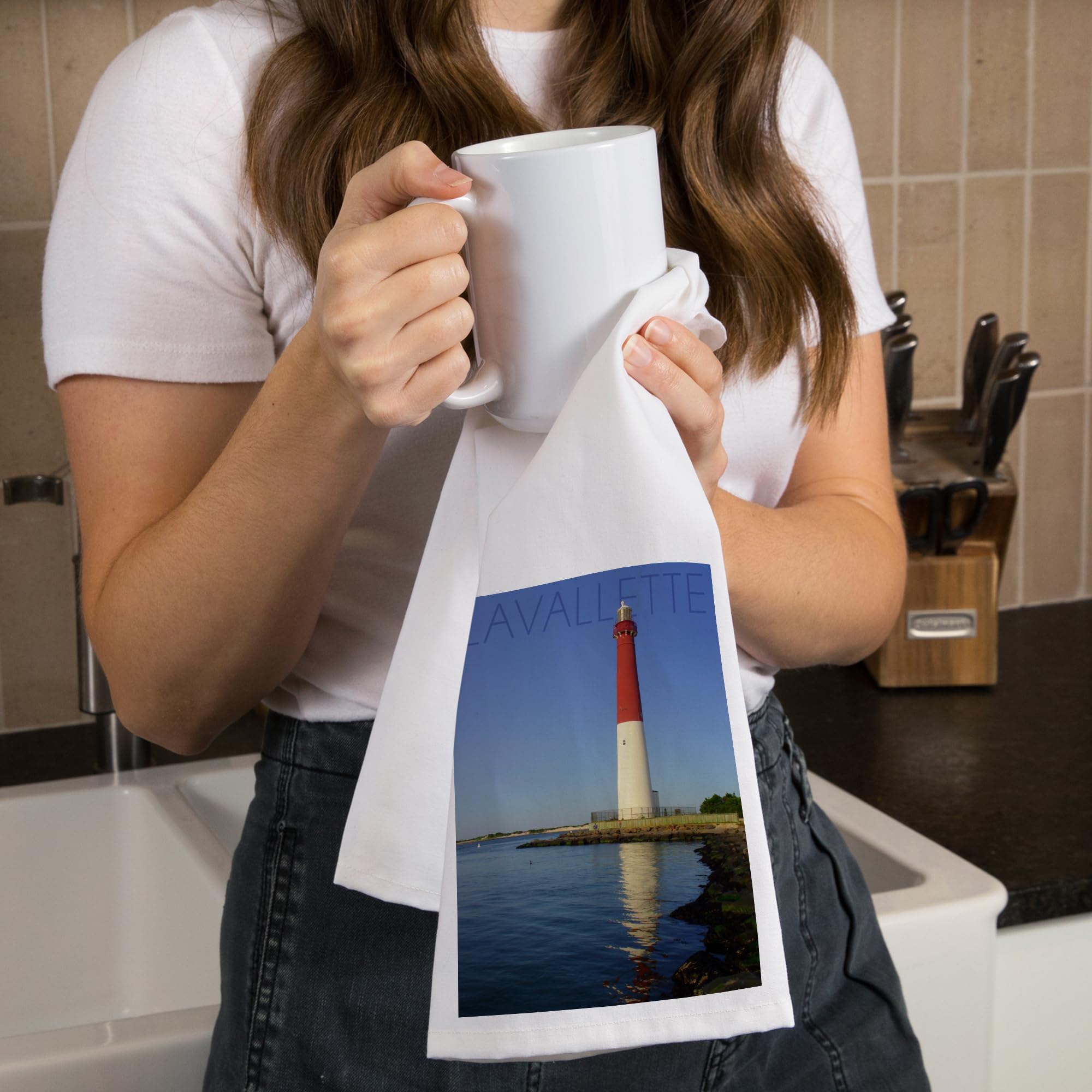 Barnegat Lighthouse Close Up Tea Towel - 100% Cotton Decorative Hand Towel for Kitchen & Home - Perfect for Coastal Decor, Dish Drying & Gift Giving