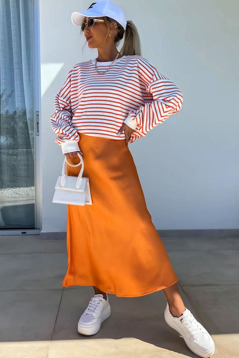 Stylish Orange Striped Oversized Sweatshirt for Women - Cozy & Trendy Pullover for Casual Wear, Loungewear & Street Style Fashion