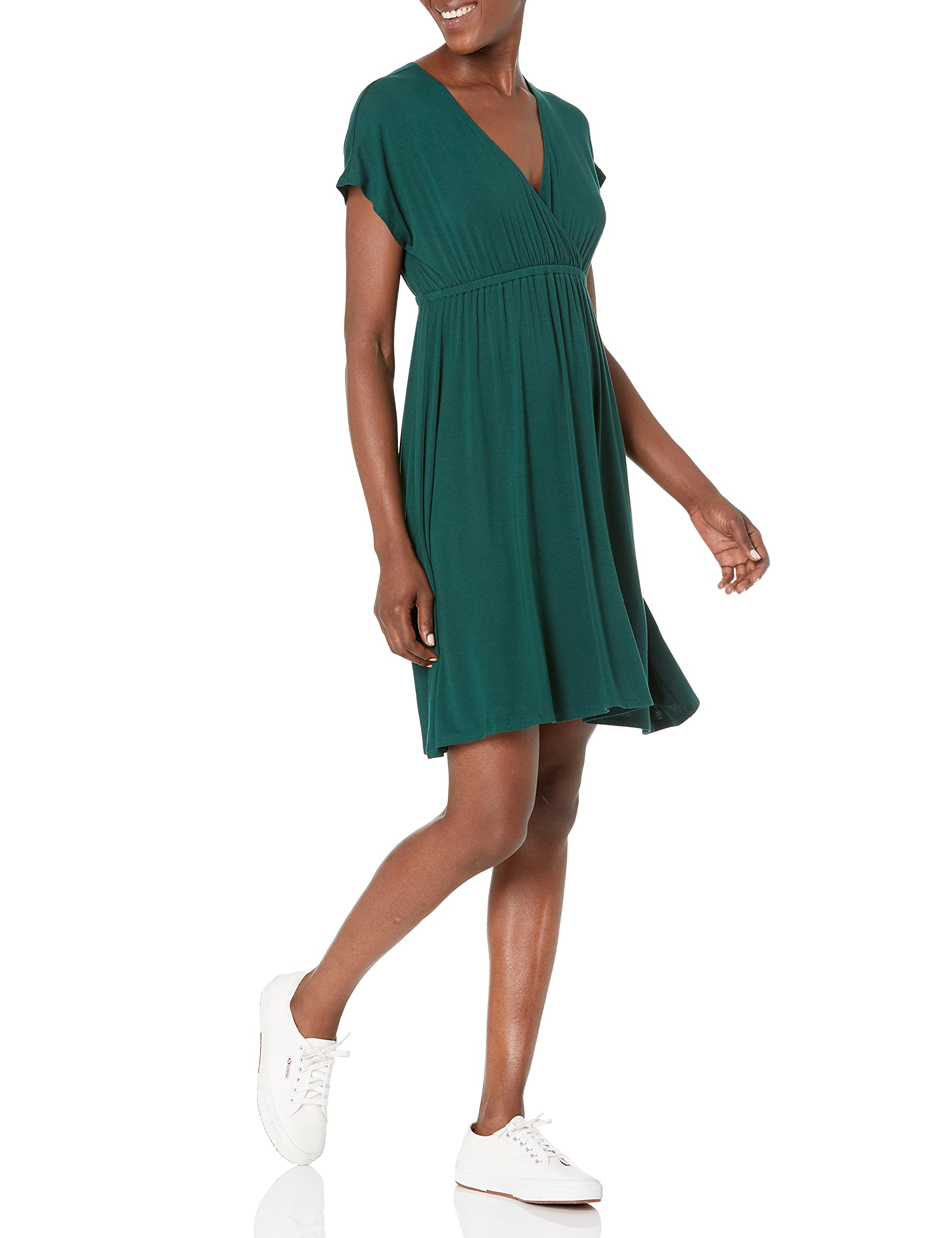 Amazon Essentials Women's Surplice Dress - Flattering Wrap Style, Plus Size Options, Casual & Formal Wear for Work, Date Night & Special Occasions