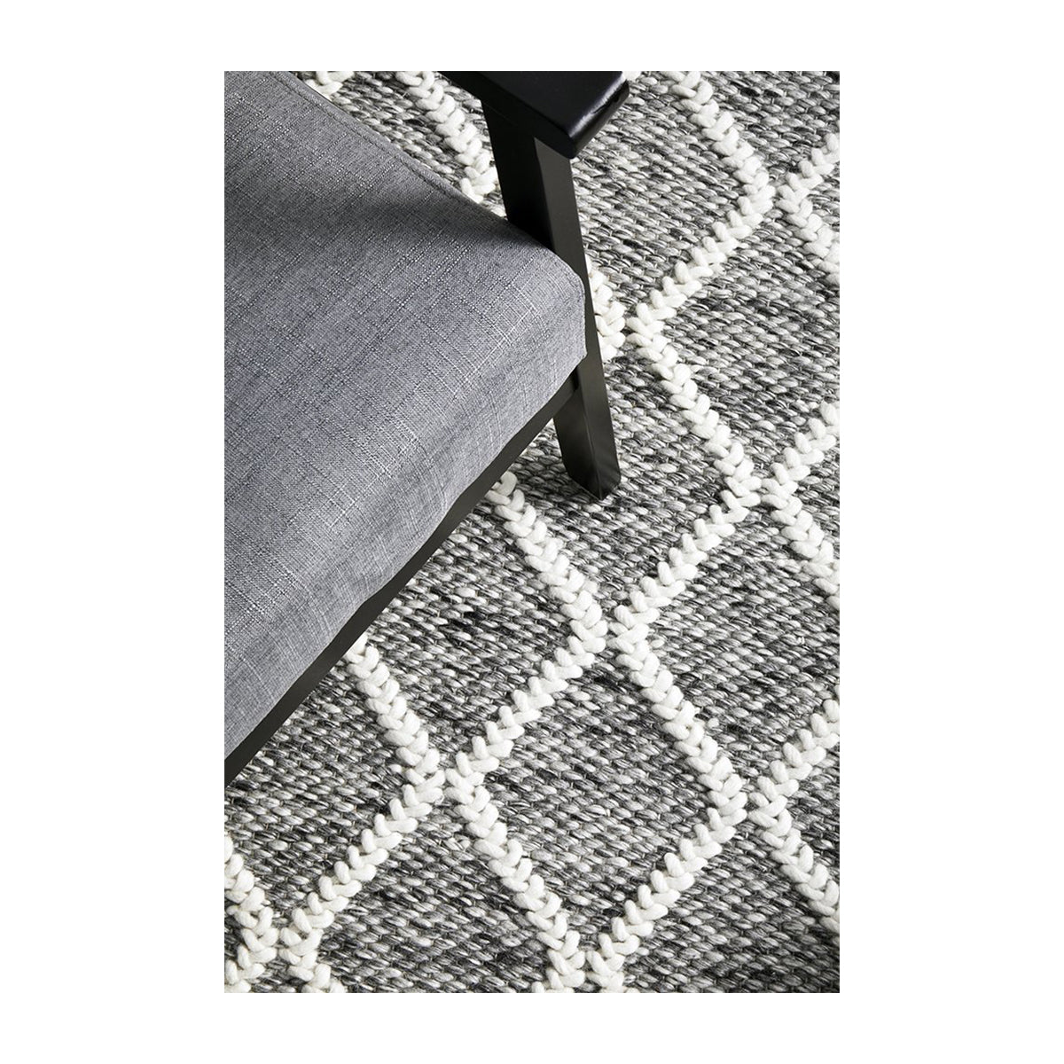 Premium Huxley Grey Area Rug - Soft & Durable Indoor/Outdoor Carpet for Living Room, Bedroom, or Patio Decor