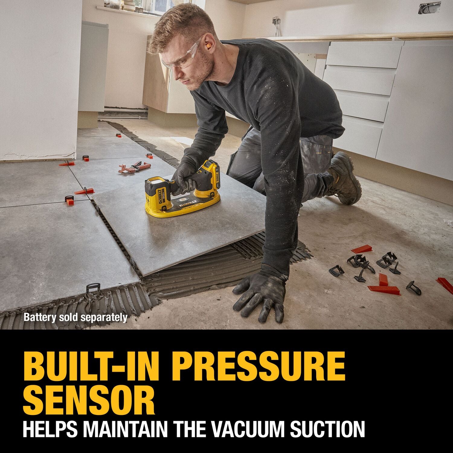 DEWALT DCE592B 20V MAX Cordless Vacuum Lifter - Bare Tool for Heavy Duty Material Handling | Perfect for Construction, Glass Installation & Sheet Metal Work