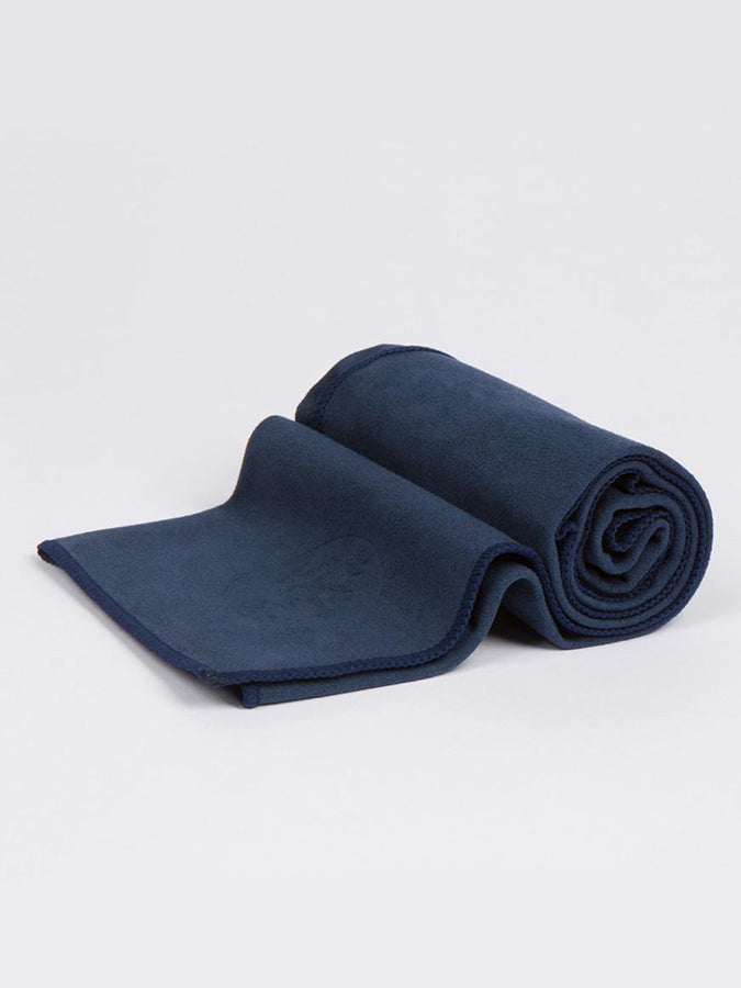 Manduka eQua Yoga Hand Towel - Premium Microfiber for Hot Yoga, Pilates & Gym - Quick-Dry & Non-Slip Grip - Ideal for Sweat Absorption & Workout Essentials