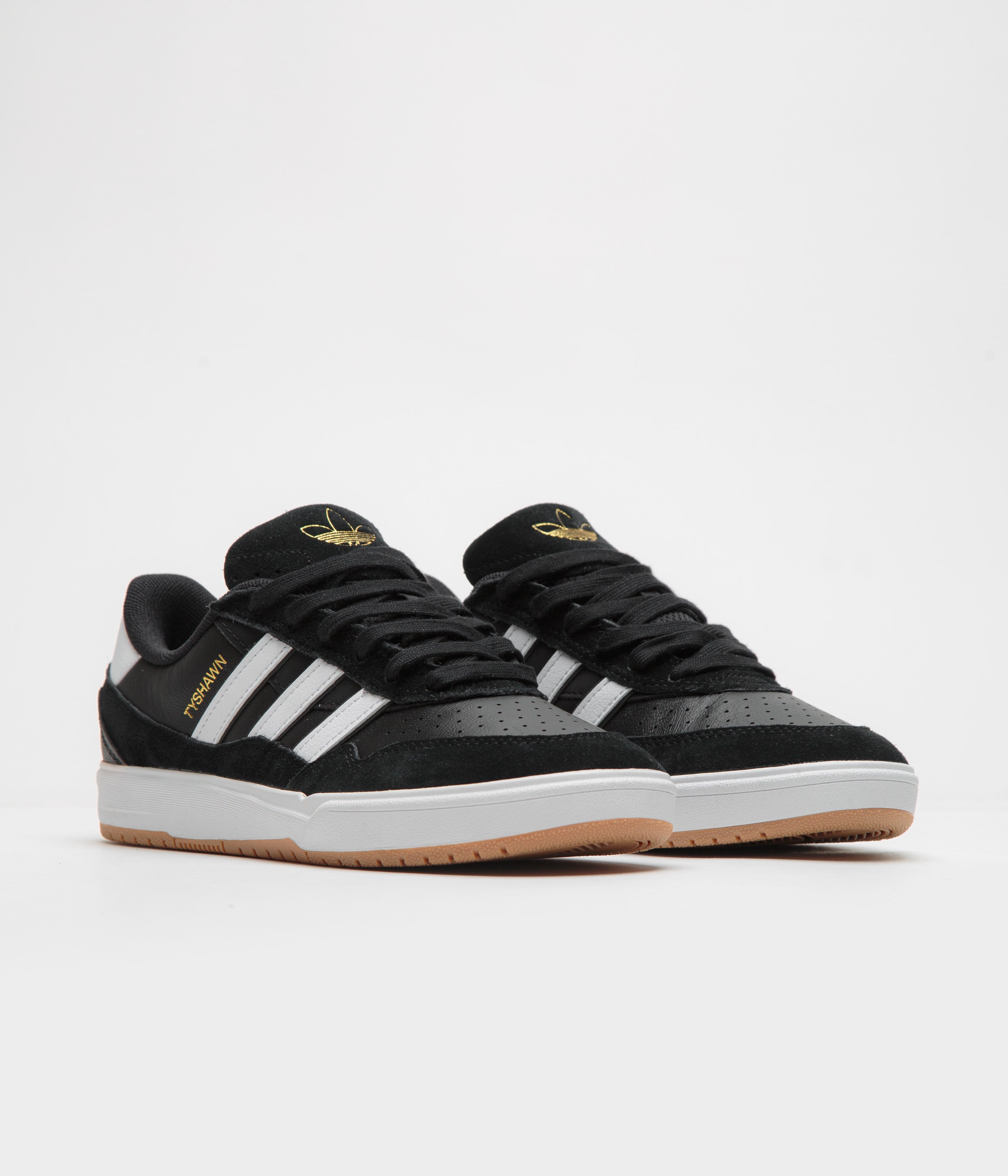 Adidas Tyshawn II Sneakers - Core Black/FTWR White/Gum4 - Men's Basketball Shoes for Court Performance & Street Style