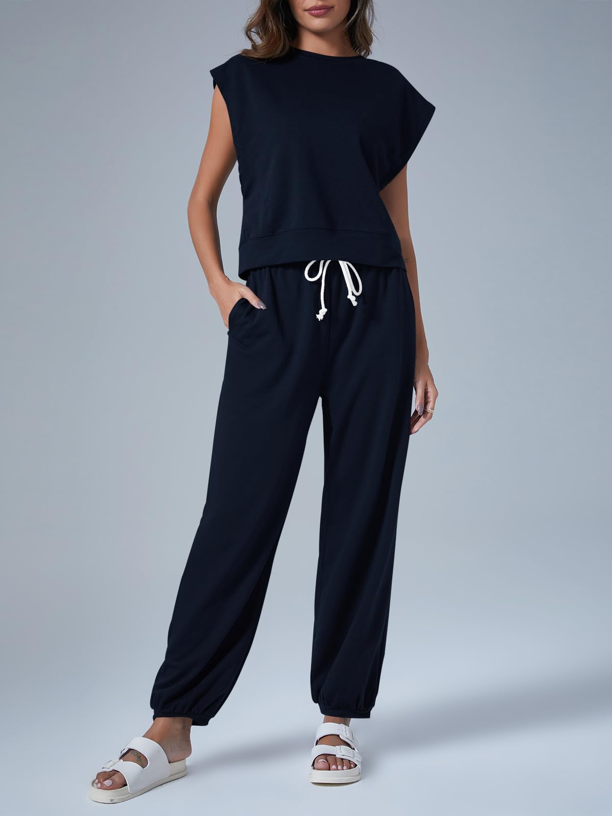 Tankaneo Women's Summer 2-Piece Outfit - Casual Lounge Set with Oversized Sleeveless Top & Sweatpants with Pockets | Perfect for Home Relaxation, Yoga, and Sleepwear