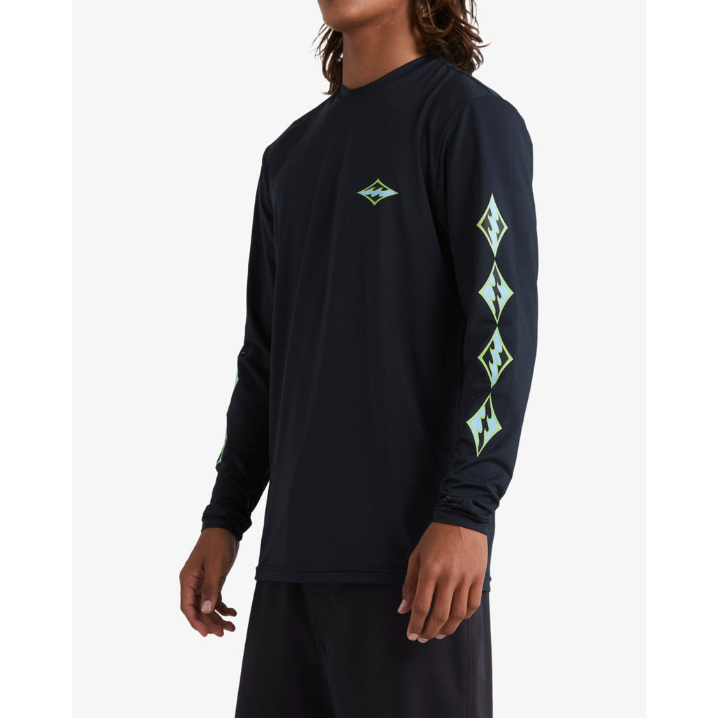 Billabong Men's D Bah Loose Fit Long Sleeve Rash Guard - UPF 50+ Sun Protection Swim Shirt for Surfing, Swimming & Water Sports (Black)