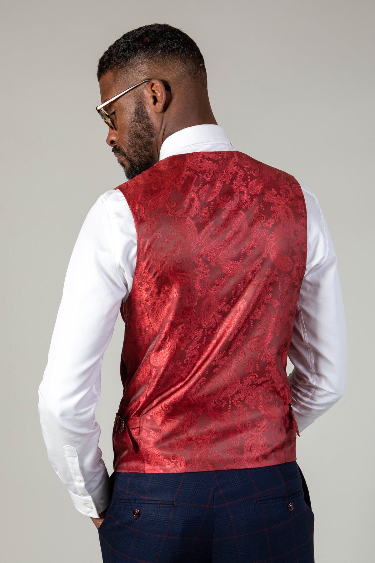 KELVIN Men's Slim Fit Single Breasted Waistcoat Vest for Wine Tasting & Formal Events - Perfect for Weddings, Business Meetings & Cocktail Parties