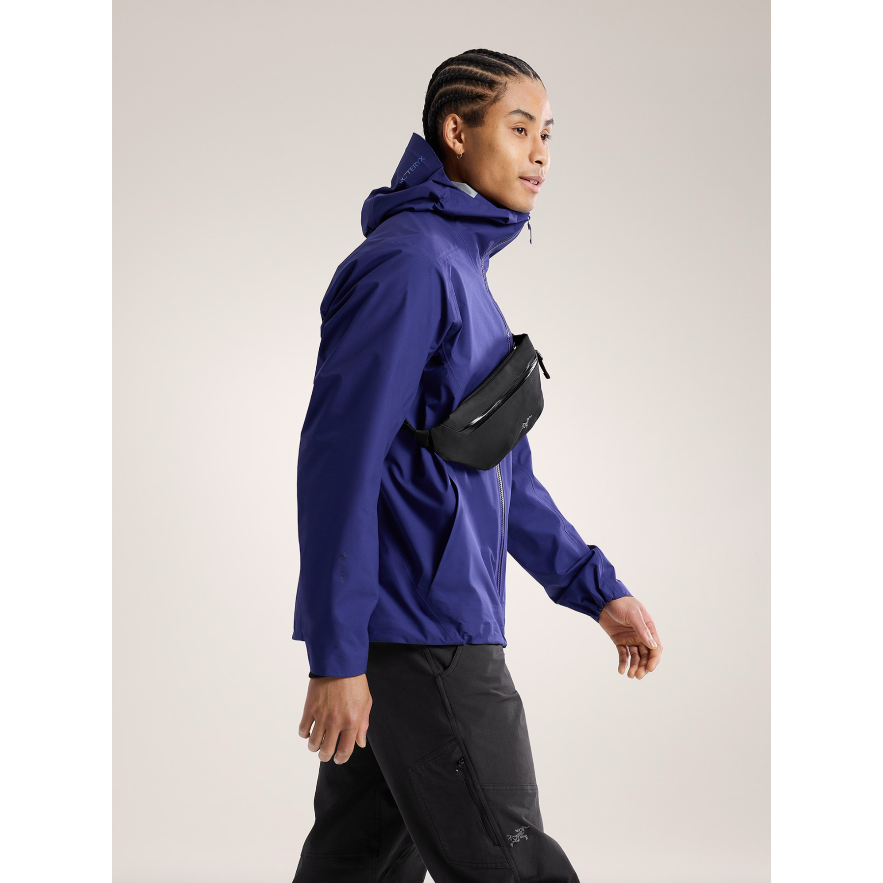 Arc'teryx Granville Crossbody Bag - Lightweight & Water-Resistant Travel & Everyday Carry Bag for Men & Women - Perfect for Hiking, Commuting & Outdoor Adventures