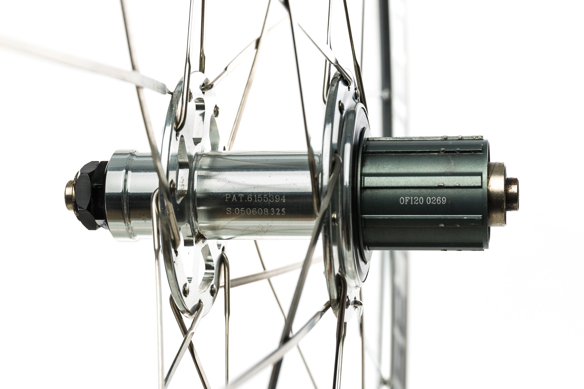 American Classic 420 Aluminum Clincher 700c Rear Wheel - Lightweight Road Bike Wheel for Racing & Training - Perfect for Road Cycling, Triathlons & Endurance Rides