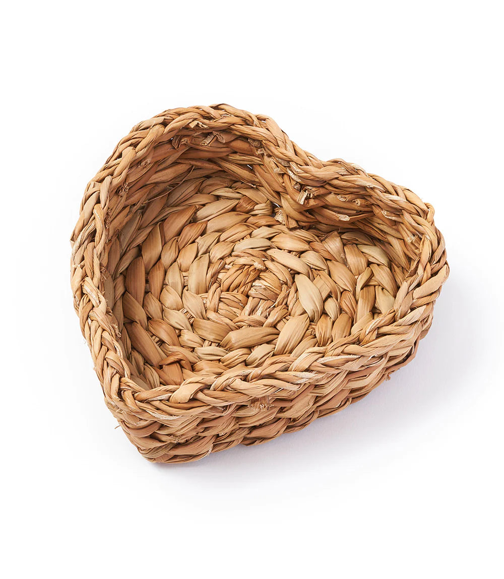 Handwoven Heart-Shaped Basket - Natural Woven Storage for Home Decor, Gifts, and Organizing Small Items | Perfect for Valentine's Day, Weddings, and Nursery Decor