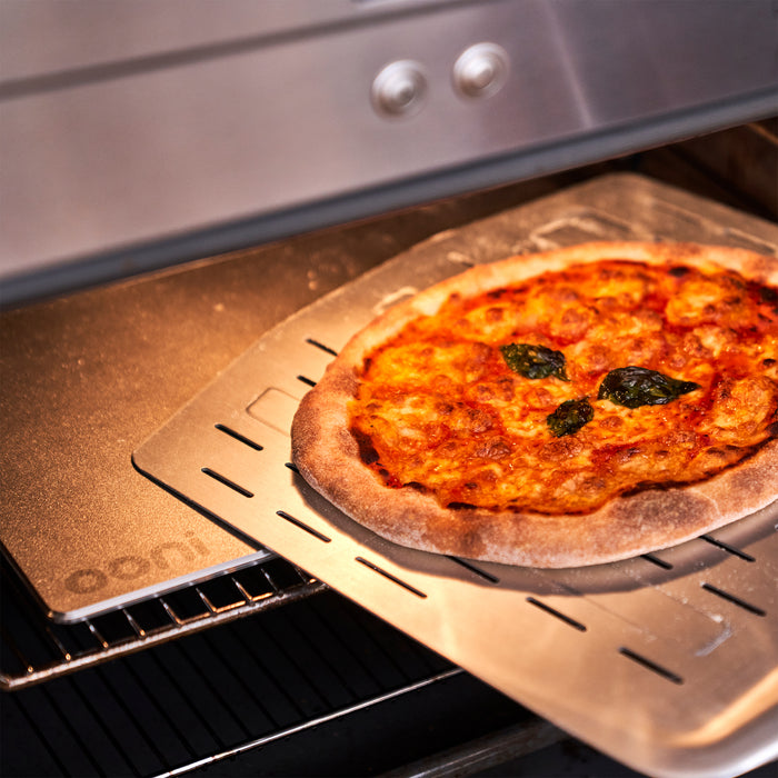 Ooni Pizza Steel 13 - Premium Pizza Baking Steel for Outdoor Ovens - Perfect for Wood Fired, Gas & Electric Pizza Ovens - Ideal for Backyard BBQ, Camping & Outdoor Cooking