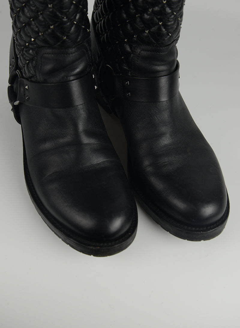 Valentino Black Leather Biker Boots with Studs - Size 39.5 | Stylish Women's Fashion for Night Out & Motorcycle Riding