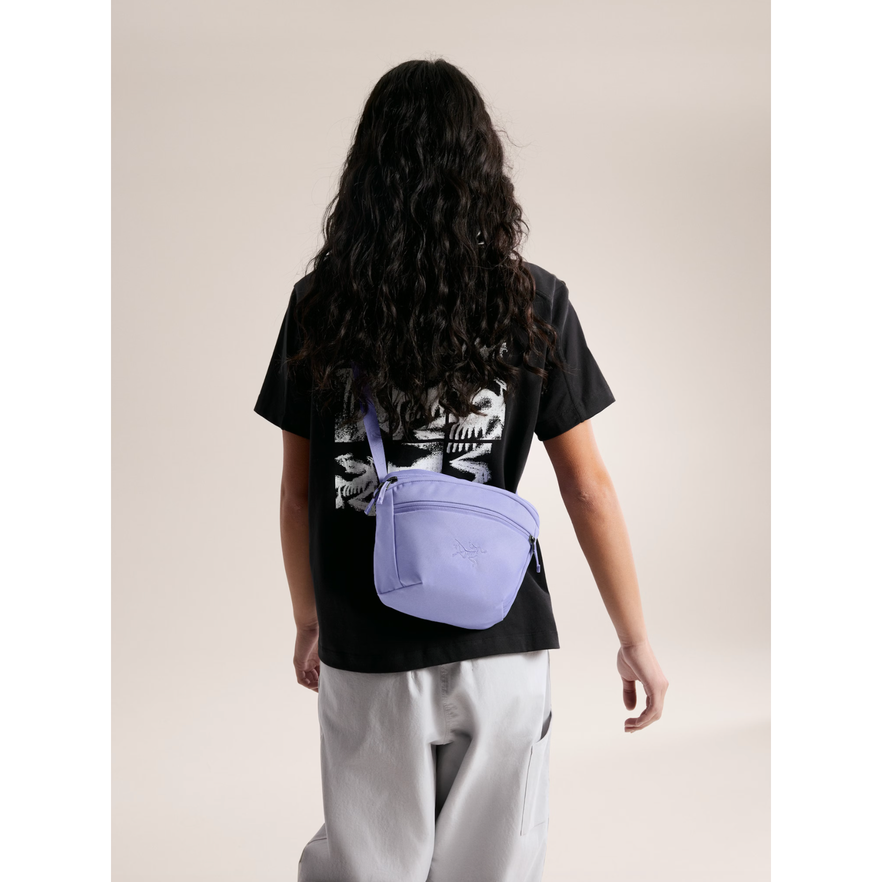 Arc'teryx Mantis 2 Waist Pack - Lightweight Durable Fanny Pack for Hiking, Travel & Everyday Use - Water-Resistant Outdoor Gear for Men & Women