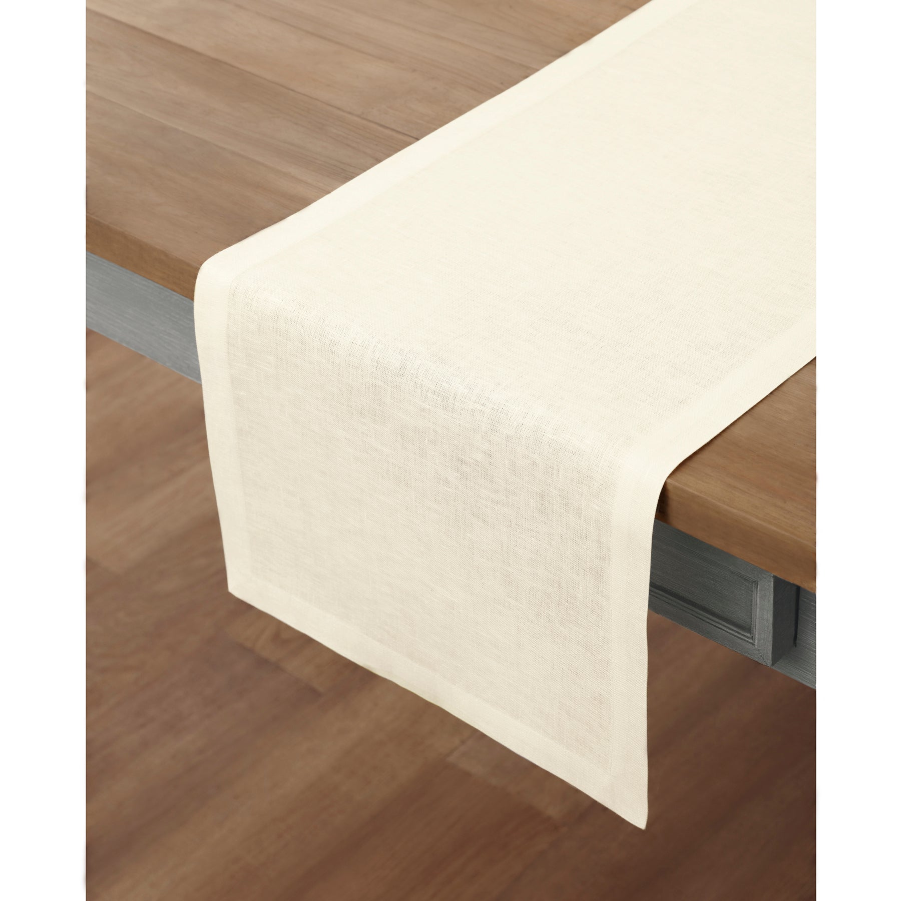 Elegant Fete Table Runner for Weddings, Parties & Events - Premium Decorative Dining Table Cover for Home & Restaurant Decor