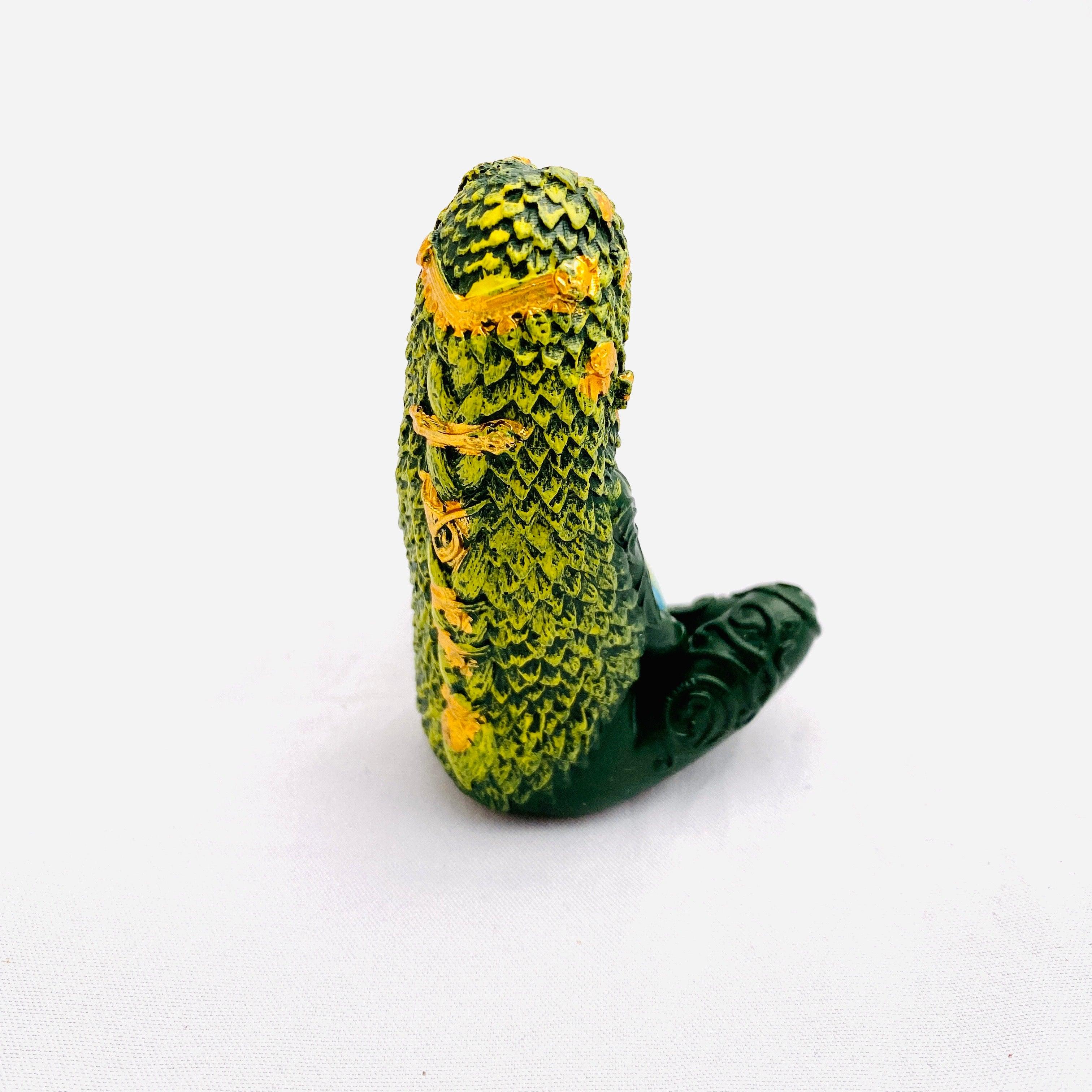 Premium Small Resin Gaia GAIA 08 Statue - Handcrafted Collectible Figurine for Home Decor, Meditation Spaces & Gift Giving