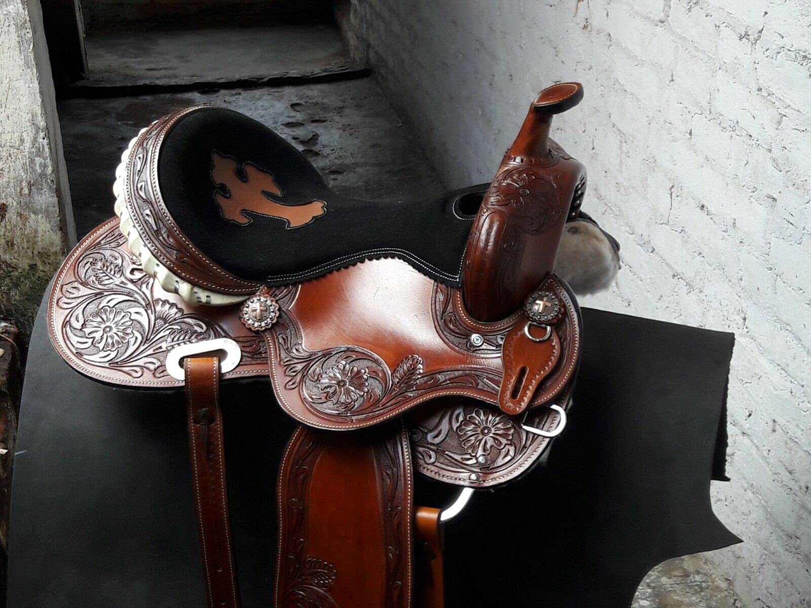 Premium Western Barrel Racing Saddle for Youth & Kids - Lightweight, Durable & Comfortable for Rodeo, Trail Riding & Competitions