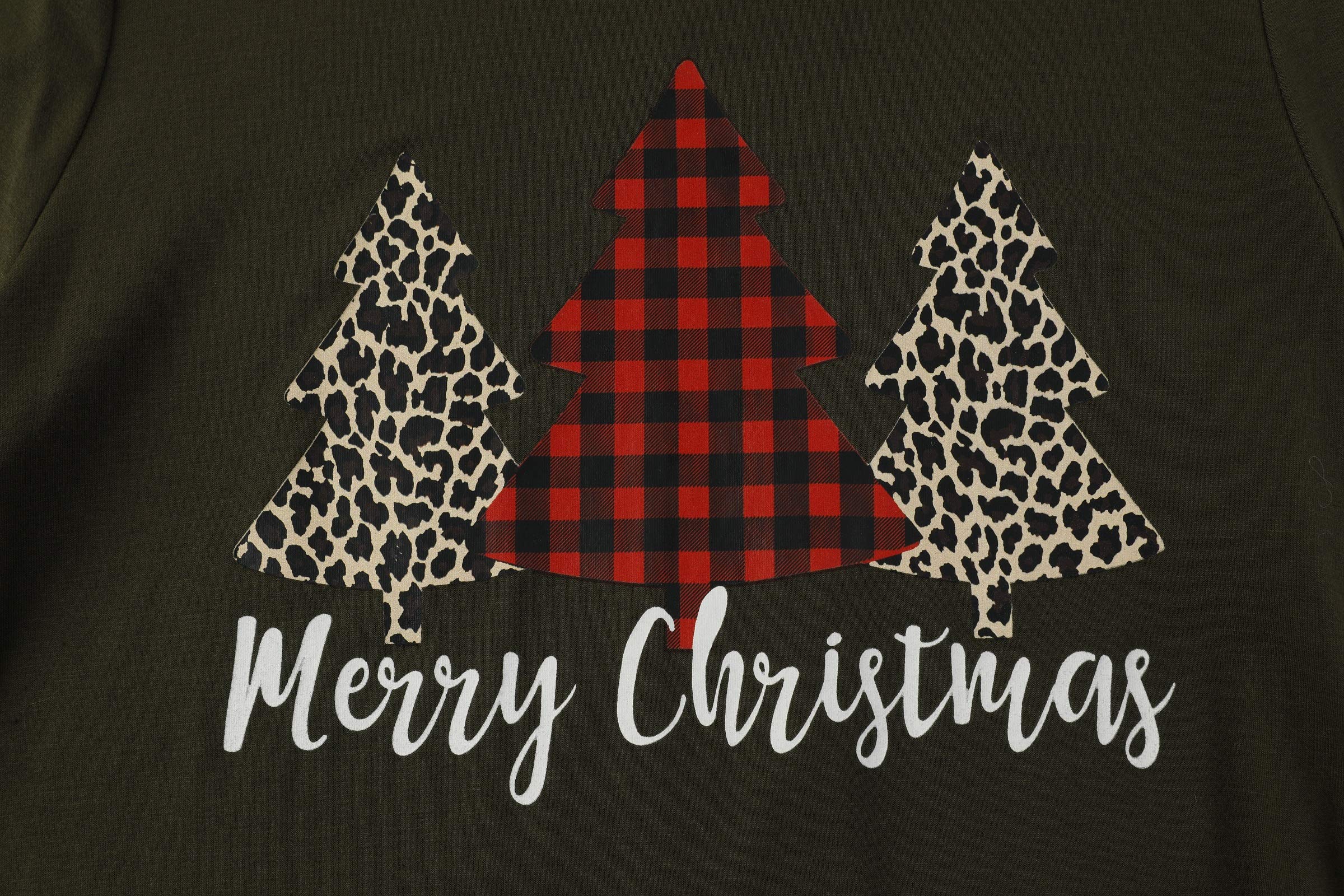 Funny Leopard Plaid Christmas Tree Graphic Women's Long Sleeve Crewneck Tee - Cute Holiday Shirt for Christmas Parties, Family Gatherings & Festive Outfits