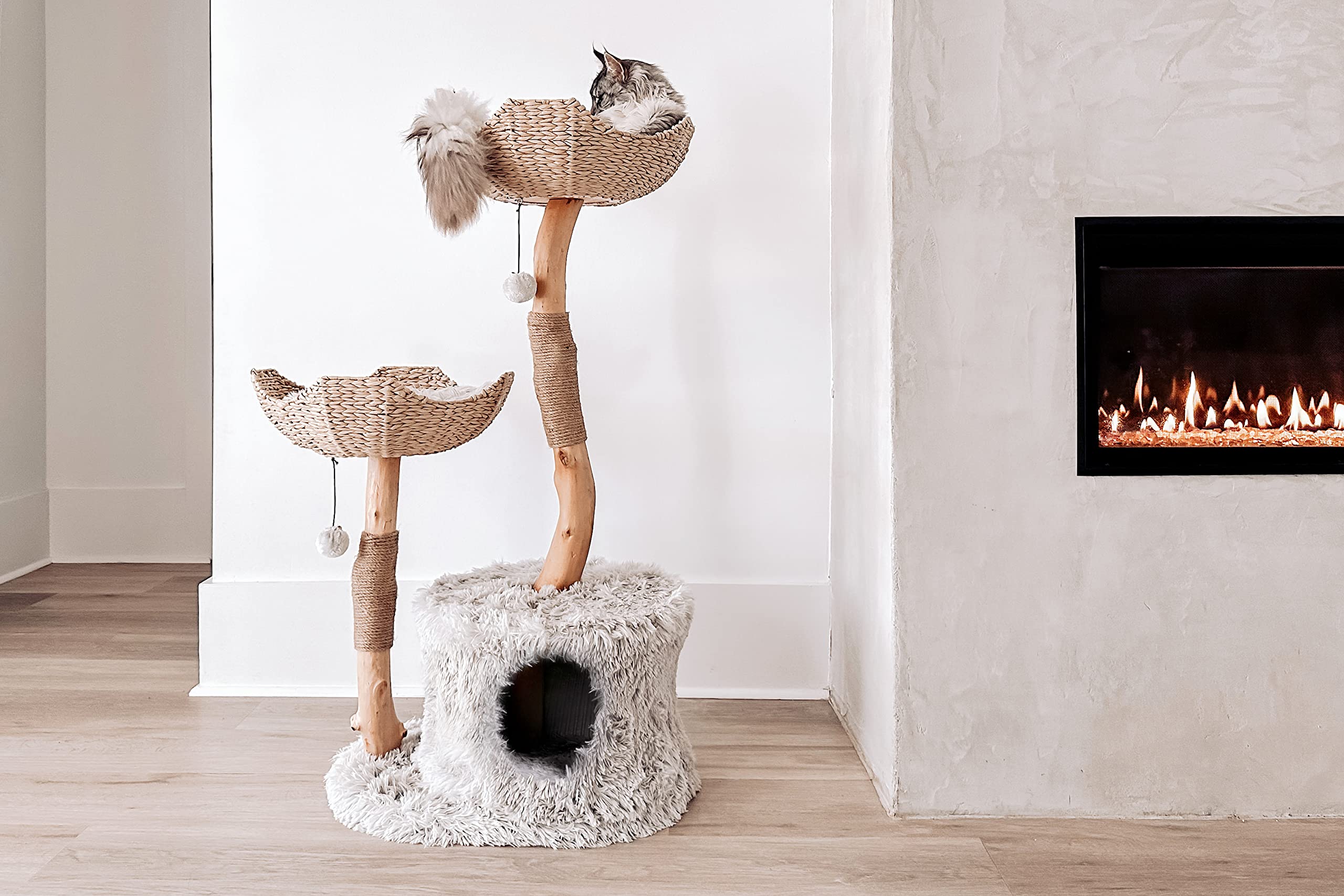 Premium MAU Modern Cat Tree Tower for Large Cats - Natural Wood Cat Condo with Real Branches, Multi-Level Scratching Post & Playhouse - Perfect Gift for Cat Lovers - Ideal for Indoor Cats in Apartments & Homes
