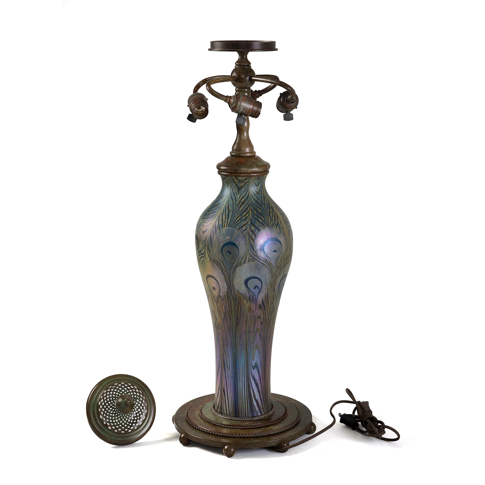 Tiffany Studios New York Elaborate Peony Table Lamp - Stained Glass Floral Design, Antique Style Home Decor for Living Room, Bedroom & Office Lighting