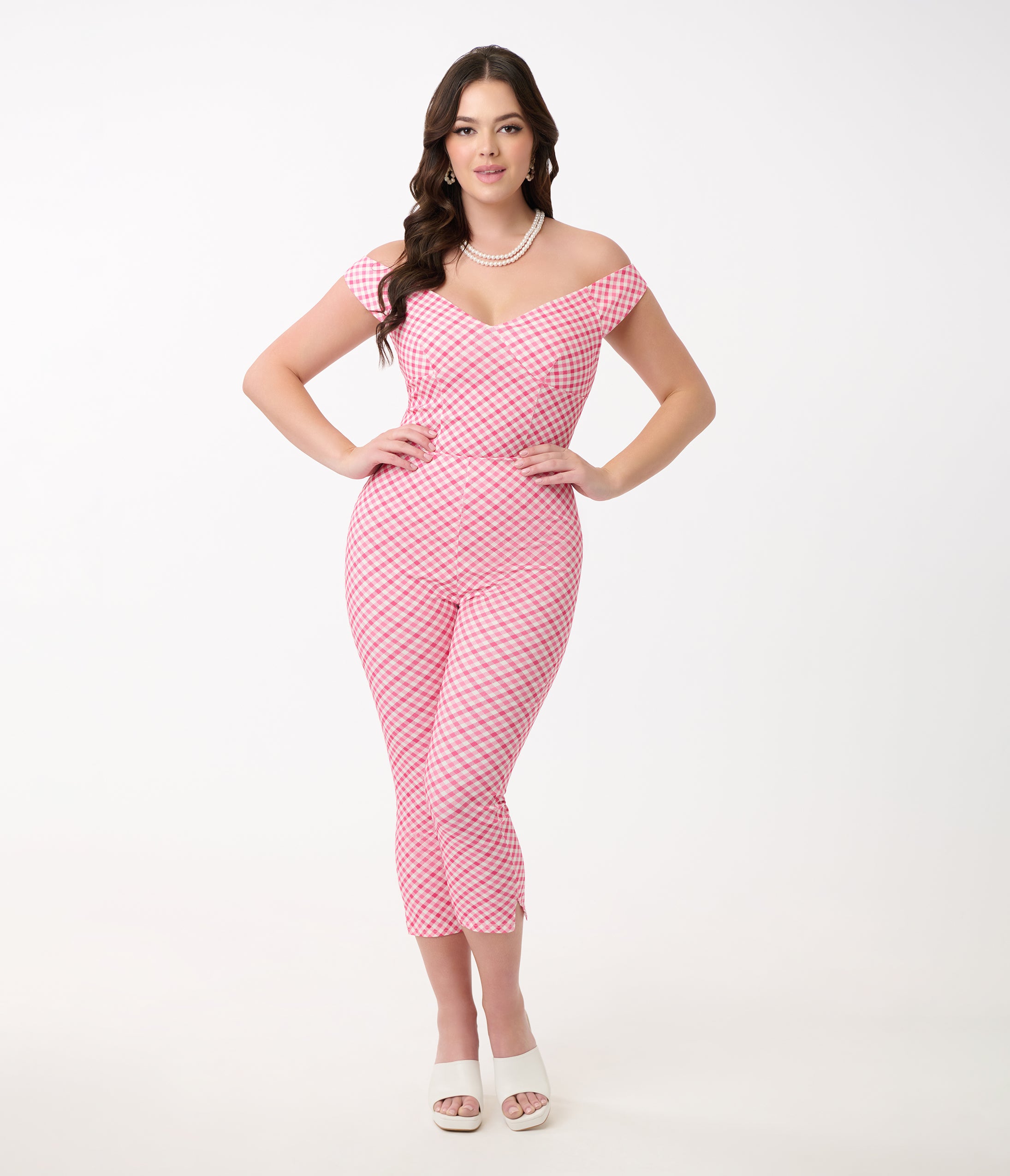 Vintage 1950s Pink & White Gingham Rachelle Capri Pants - Retro High Waisted Women's Short Pants for Casual Wear, Summer Outfits & Pinup Fashion