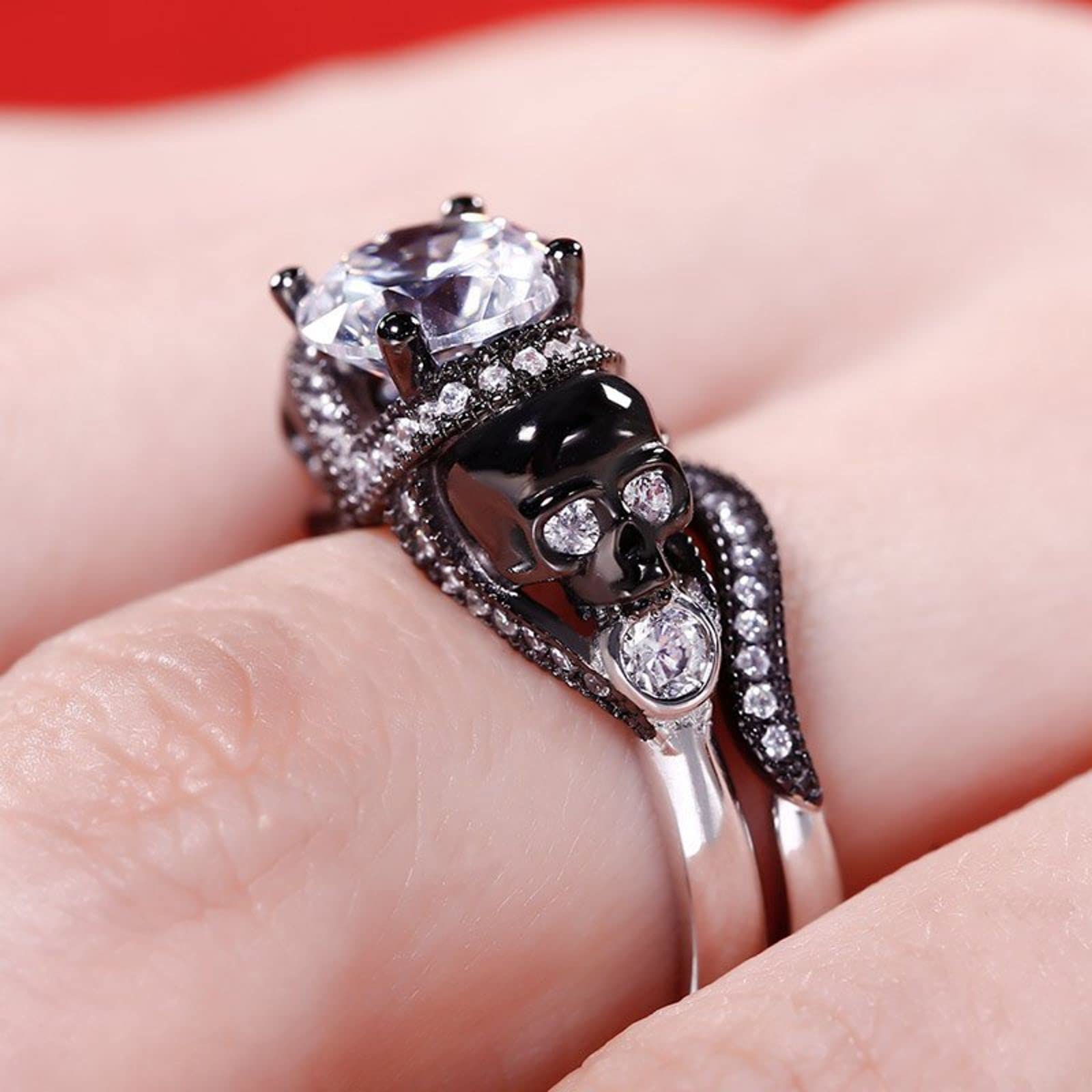 Jeulia 4.97 Carat Twist Skull Ring for Women - Sterling Silver Two Tone Round Cut White Diamond Bridal Set, Black Plated Engagement Promise Ring with Gift Box | Gothic Jewelry, Punk Fashion Accessory, Unique Wedding Band, Anniversary Gift
