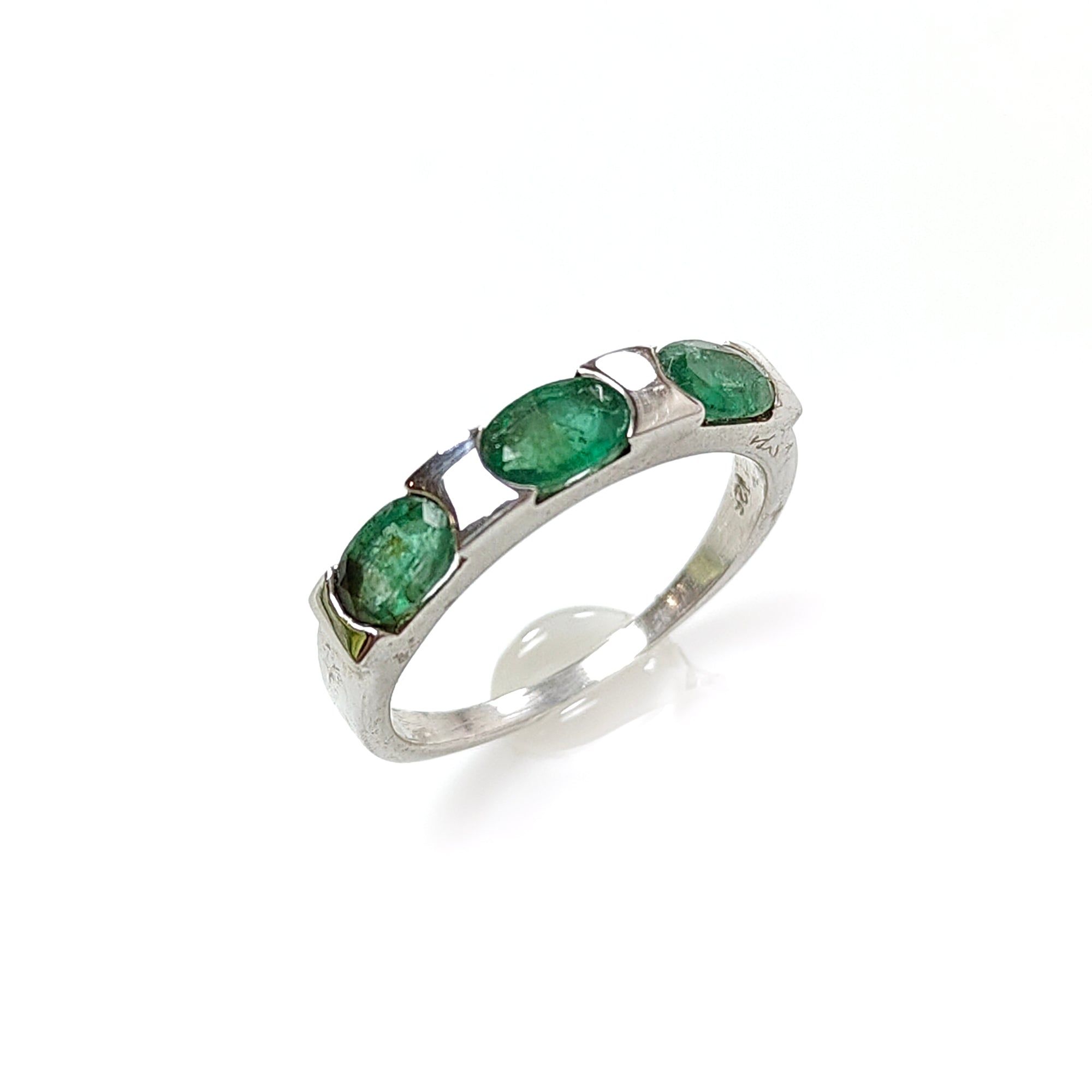 Natural Untreated Emerald Faceted Silver Ring - 2.88gms Oval Cut 925 Sterling Silver Bezel Set Ring Size 7.5 US | Elegant Jewelry for Women, Perfect Gift for Anniversary, Birthday & Special Occasions