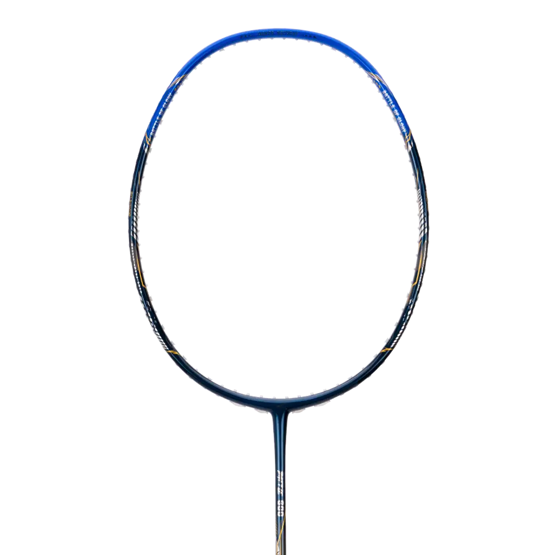 HNDRD Battle 600 Professional Badminton Racket - Lightweight Carbon Fiber Shuttlecock Racket for Advanced Players | Perfect for Tournaments & Backyard Games