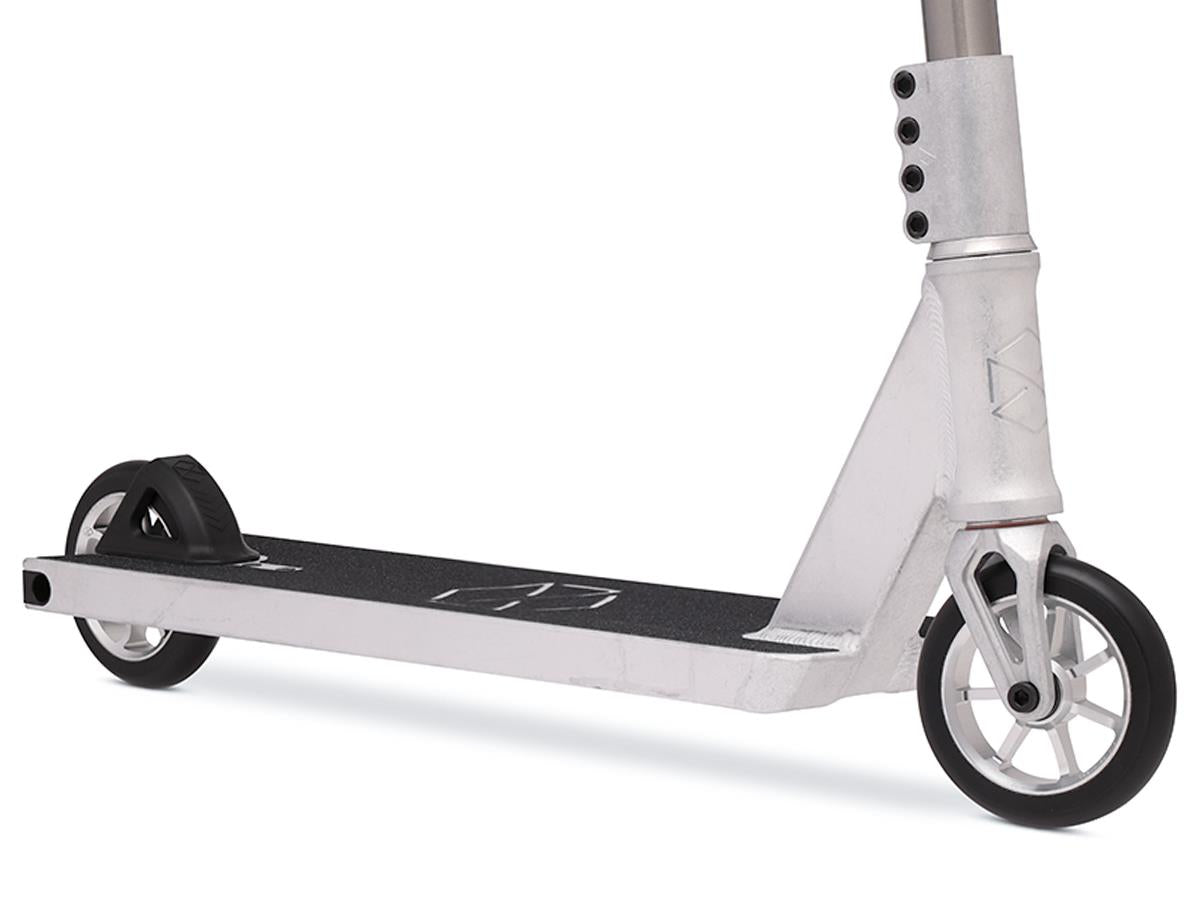 Native Stem Pro Scooter - High Performance Kick Scooter for Kids & Adults - Perfect for Commuting, Tricks & Outdoor Fun