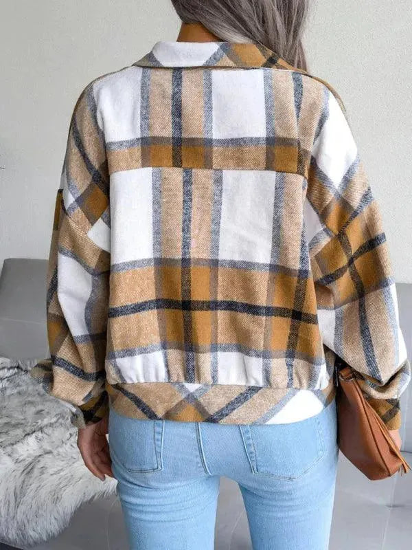 Stylish Short Plaid Loose Women's Coat - Trendy Fall & Winter Outerwear for Casual Outings & Office Wear