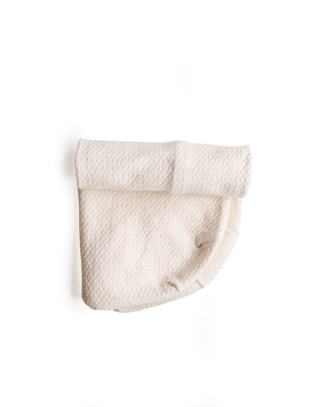 Organic Snuggle Me Infant Lounger - Soft & Safe Baby Puddle Pad for Newborns & Toddlers - Perfect for Napping, Playtime & Travel