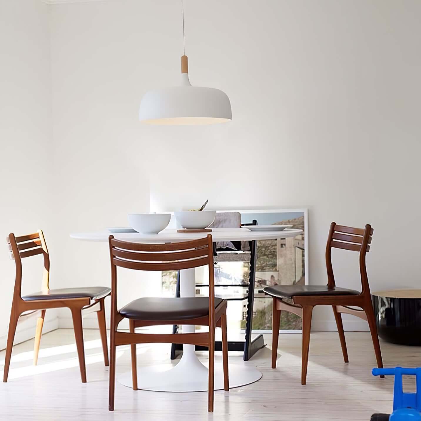 Stylish Acorn Pendant Light Fixture - Modern Hanging Ceiling Lamp for Kitchen Island, Dining Room & Bedroom Decor
