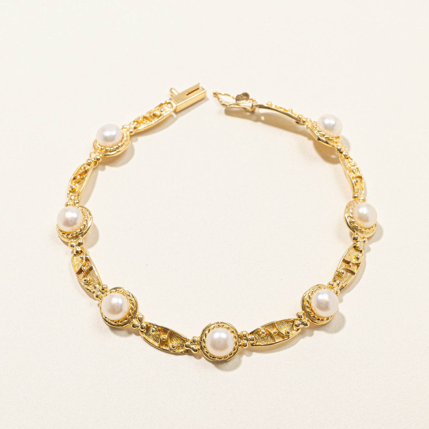 Elegant 7.5-inch Pearl Chain Bracelet for Women - Perfect for Weddings, Parties & Everyday Wear