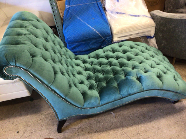 Luxury Teal Button Tufted Chaise Lounge - Modern Velvet Sofa for Living Room, Bedroom & Home Decor - Perfect for Relaxing, Reading & Lounging