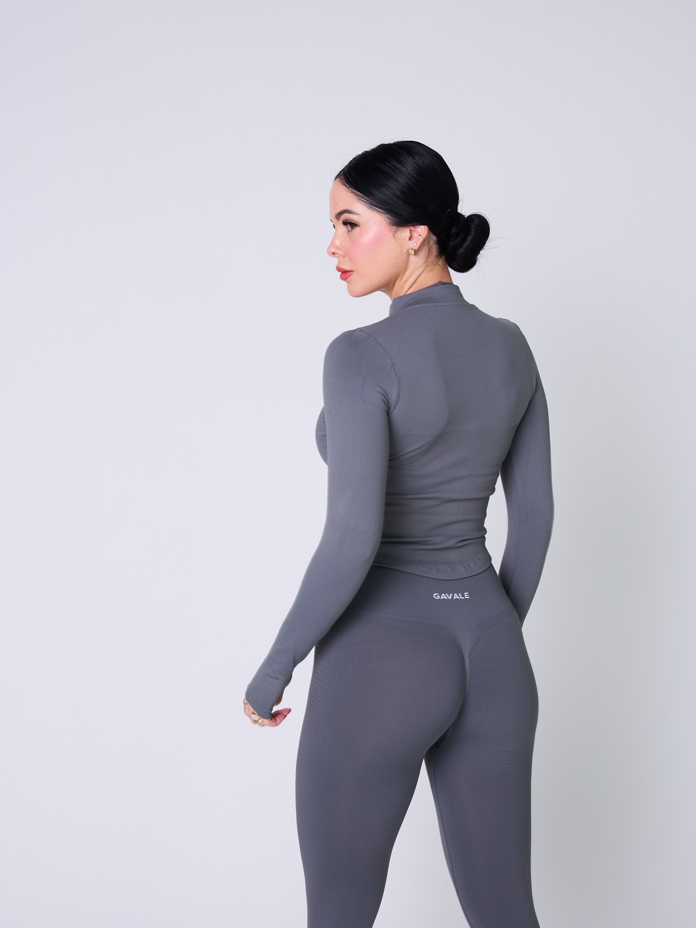 Contour Series Jacket & Leggings Set - Women's Workout Outfit for Yoga, Running & Gym - Moisture-Wicking Activewear for All Seasons