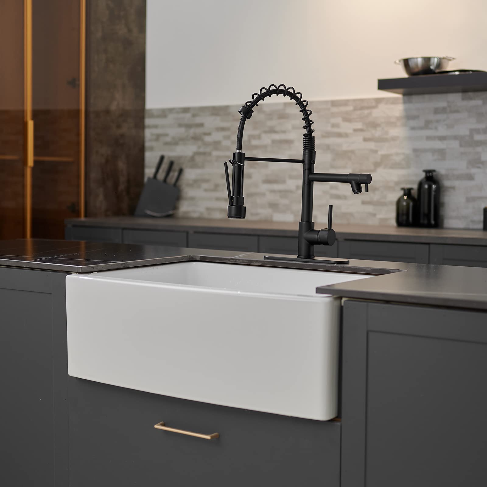 Premium Matte Black Commercial Kitchen Sink Faucet - Single Handle High Arc Pull Down Sprayer with Cover Plate | Ideal for Restaurants, Home Kitchens & Food Prep Areas