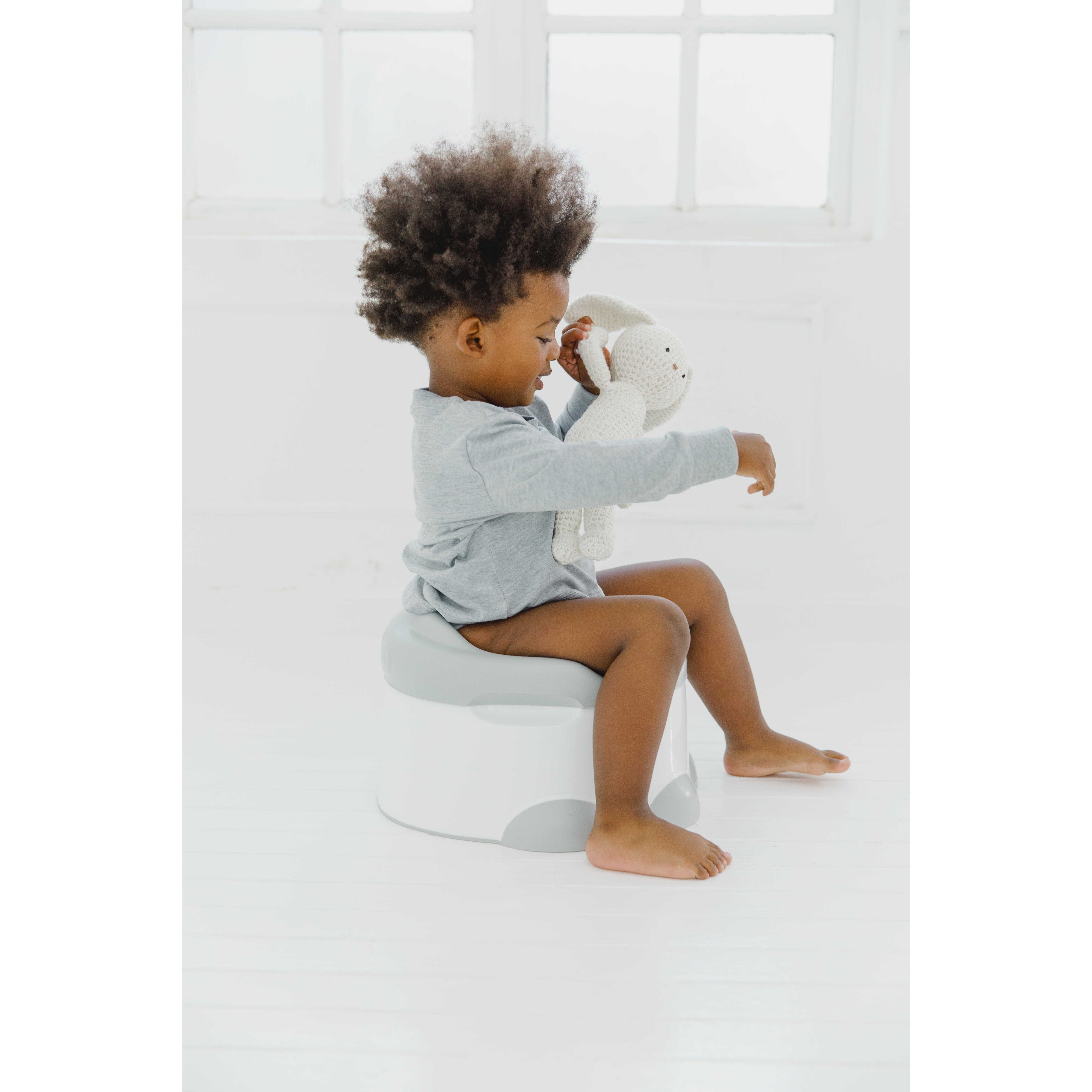 Bumbo Step 'n Potty Grey - Toddler Training Toilet Seat with Step Stool for Boys & Girls - Perfect for Bathroom Potty Training at Home