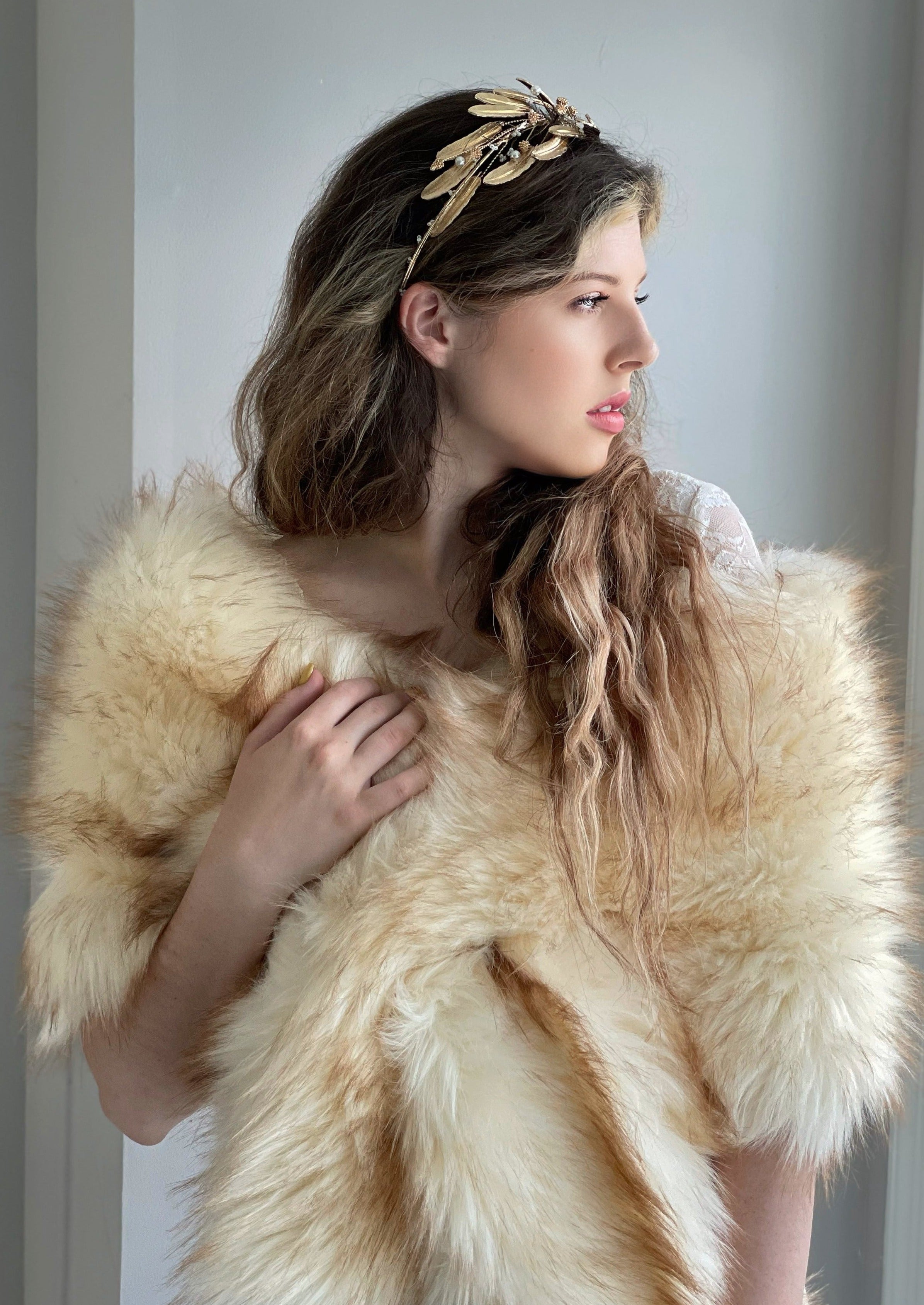 Elegant Champagne Fur Shawl Wrap - Soft & Luxurious Winter Accessory for Women (Lilian Cha02) - Perfect for Parties, Weddings & Evening Events