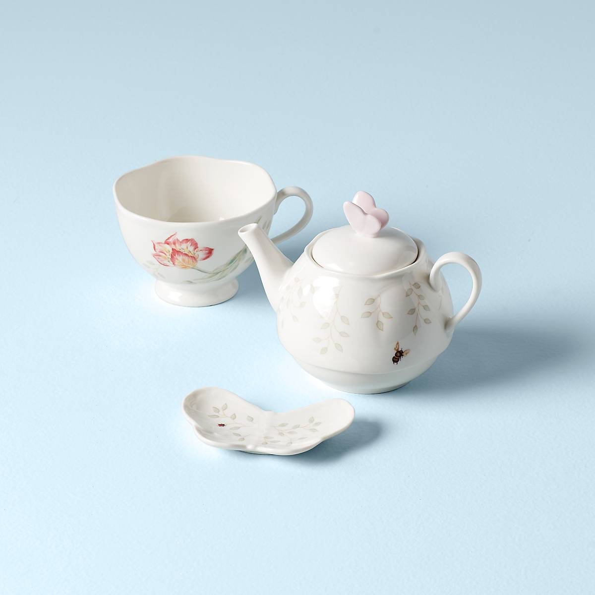 Butterfly Meadow 3-Piece Porcelain Tea Set - Floral Tea Cups with Saucers & Teapot for Afternoon Tea, Garden Parties & Home Decor