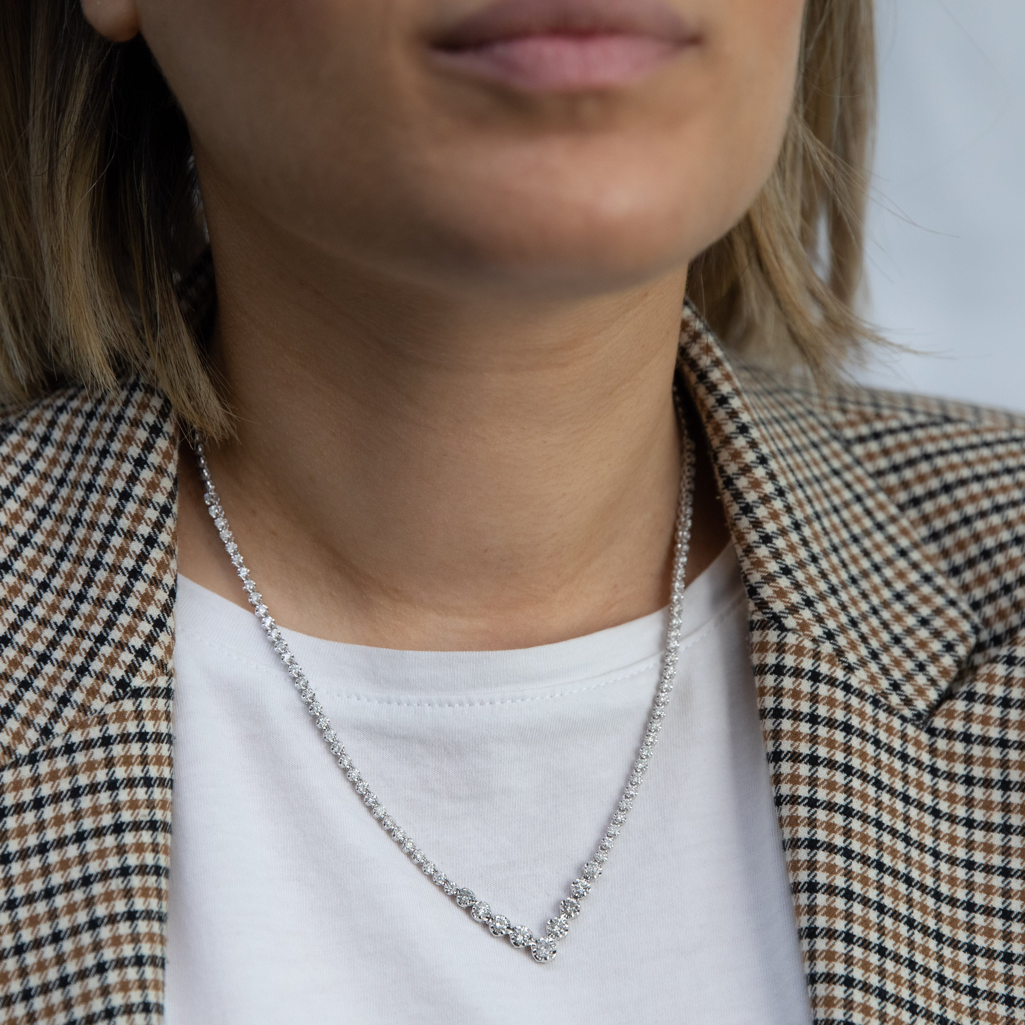 10ct White Gold 3 Carat Diamond Pendant Necklace - 45cm Chain for Women, Elegant Gift for Anniversary, Wedding & Special Occasions