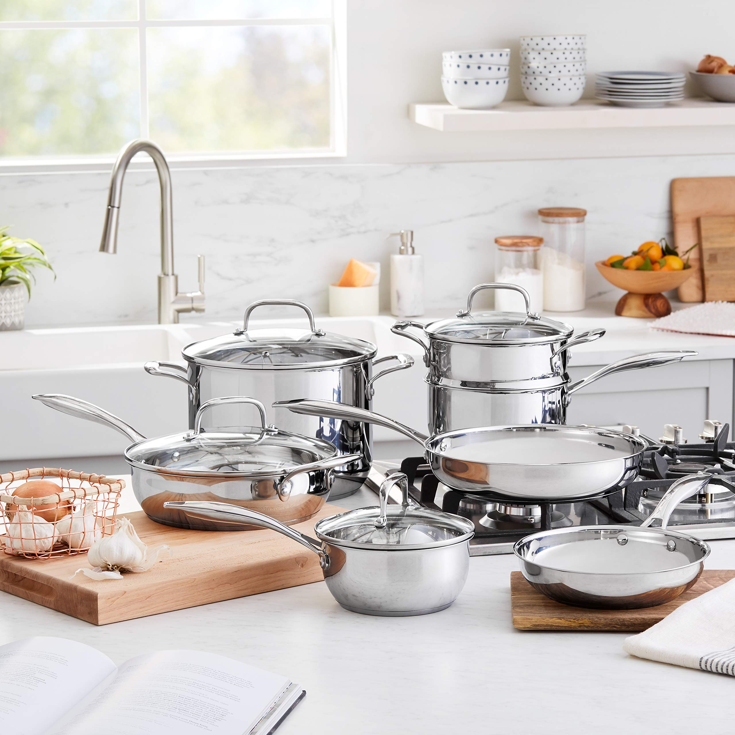 Amazon Basics 11-Piece Stainless Steel Cookware Set - Induction Ready Pots & Pans Set with Lids, Oven & Dishwasher Safe, Heavy Duty & Easy to Clean for Professional Cooking - Perfect for Home Chefs & Kitchen Enthusiasts