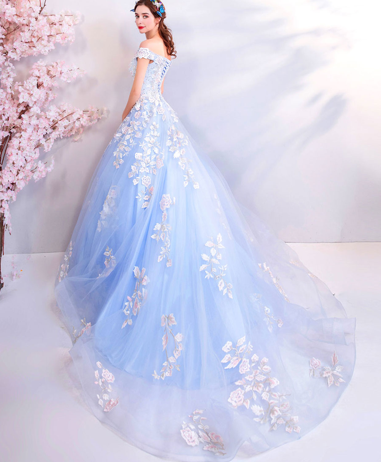 Elegant Blue Off-Shoulder Tulle Lace Applique Long Prom Dress | Formal Evening Gown for Homecoming, Wedding & Special Occasions