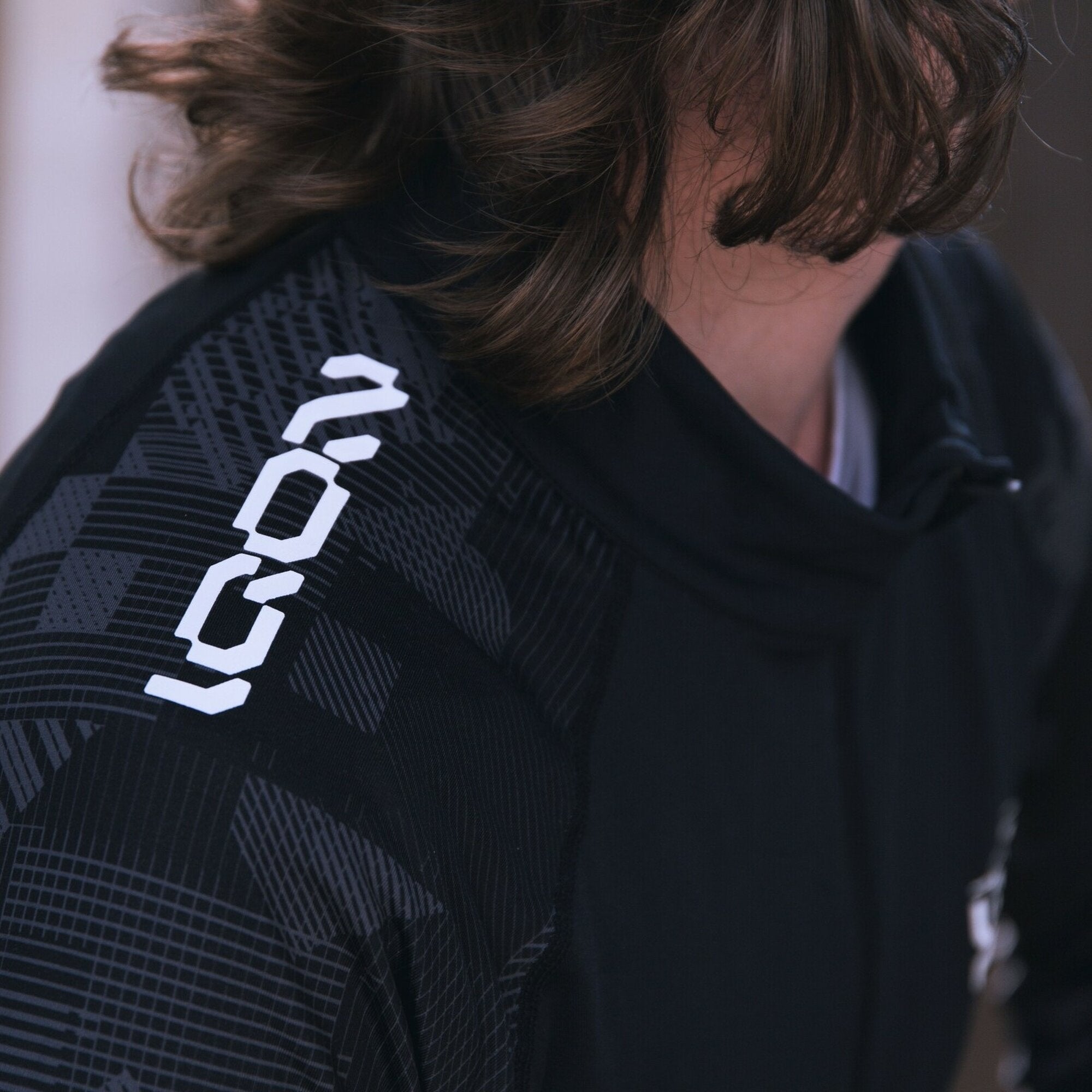 IQON Performance Long Sleeve Shirt for Men - Moisture Wicking Athletic Workout Top - Gym Running Hiking & Outdoor Activities